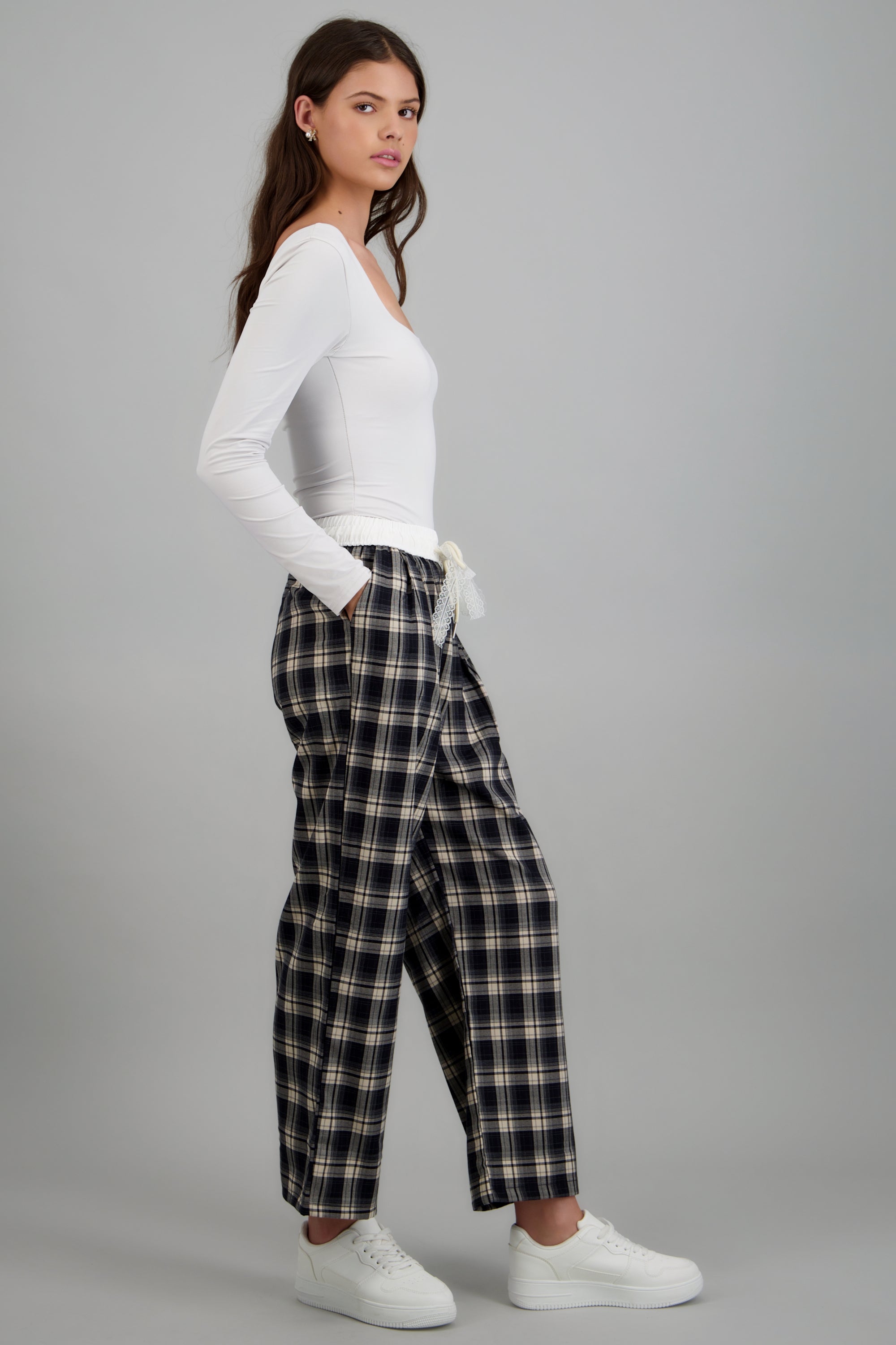 Pantalones cuadrados y jareta encaje MARINO COMBO