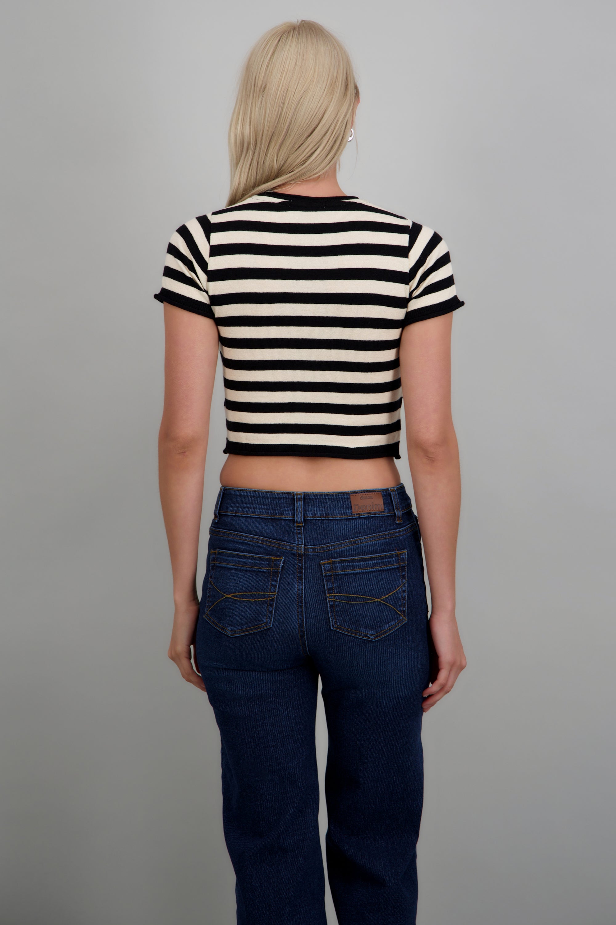 Top crop rayas detalle borde NEGRO COMBO