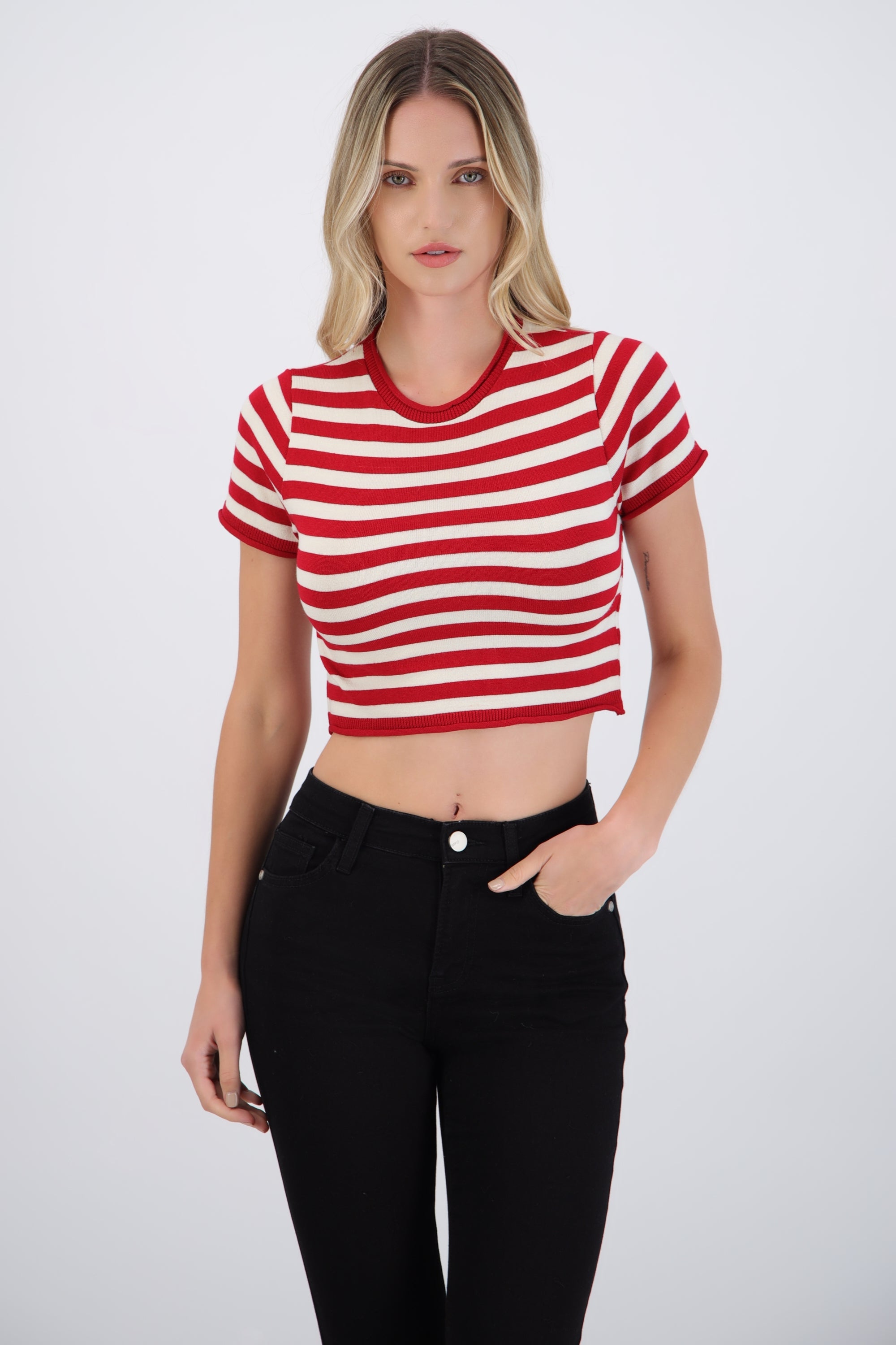 Top crop rayas detalle borde