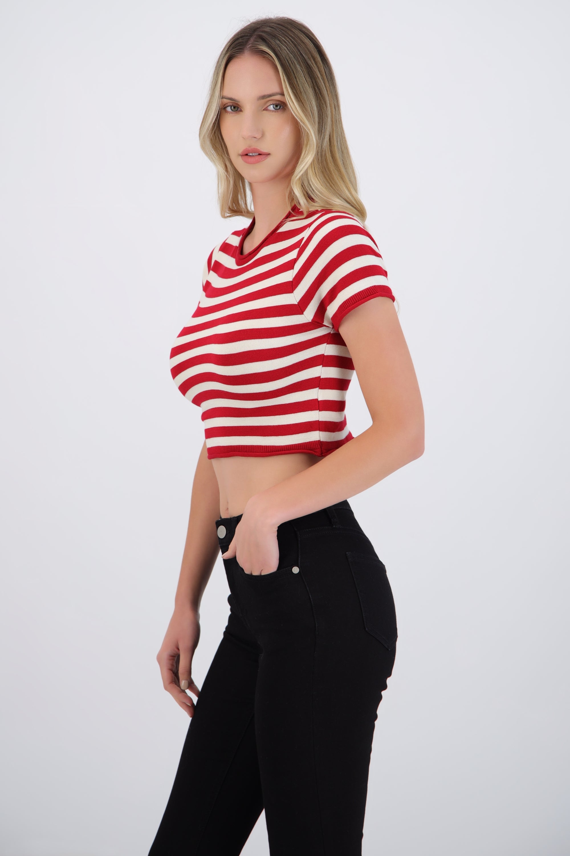 Top crop rayas detalle borde