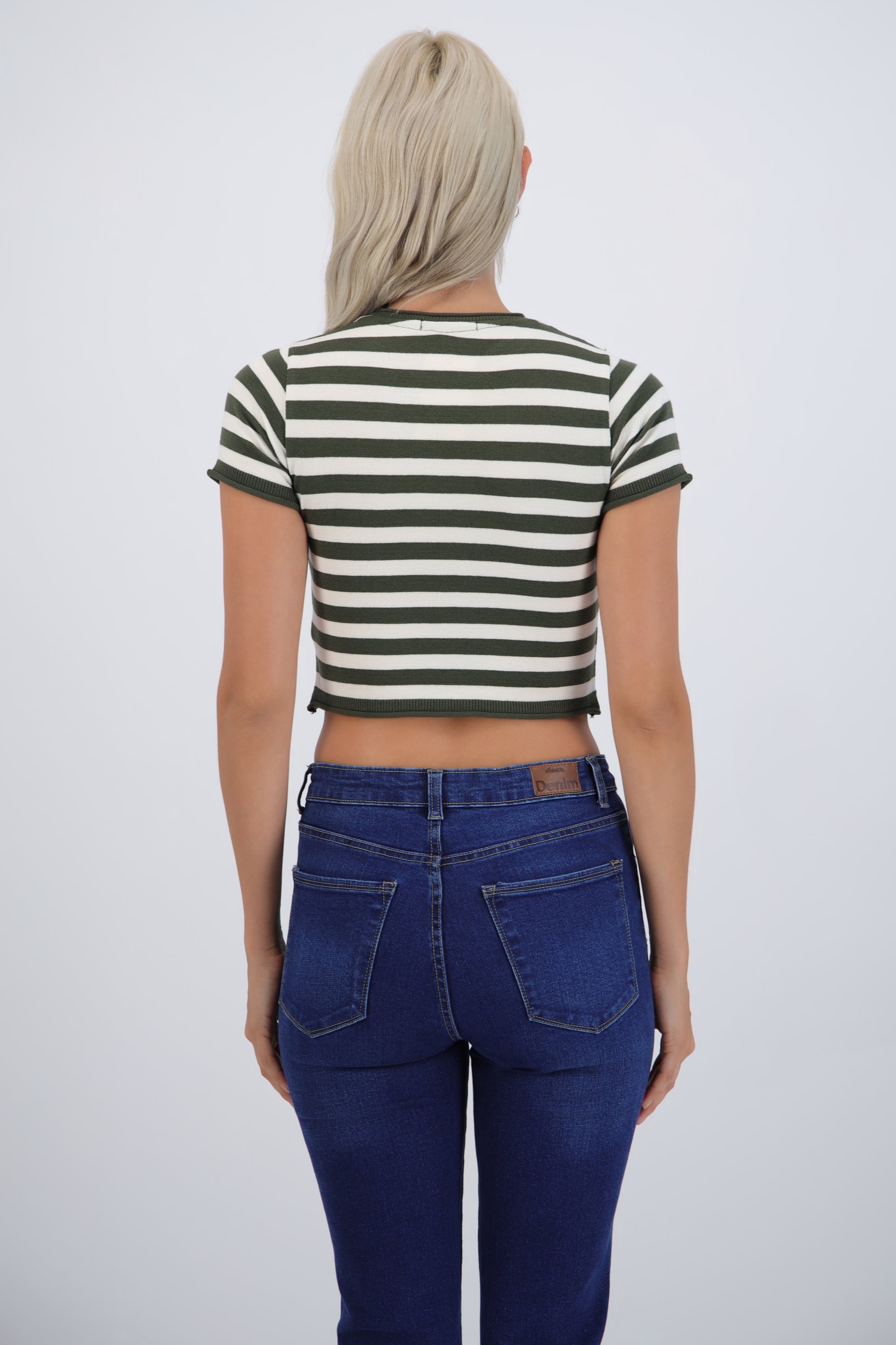 Top crop rayas detalle borde
