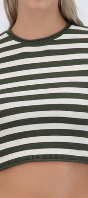 Top crop rayas detalle borde