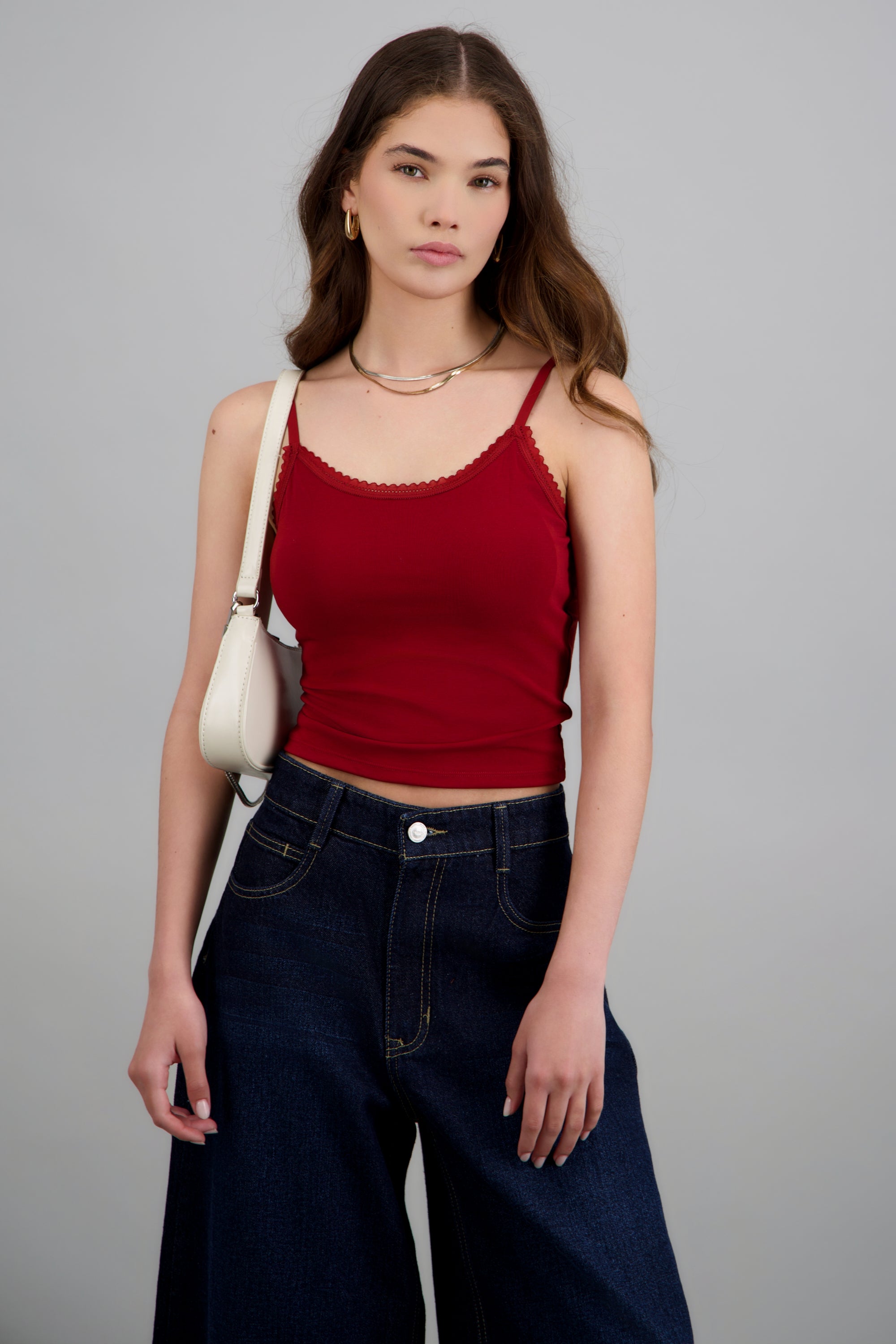 Top copas encaje en escote ROJO QUEMADO