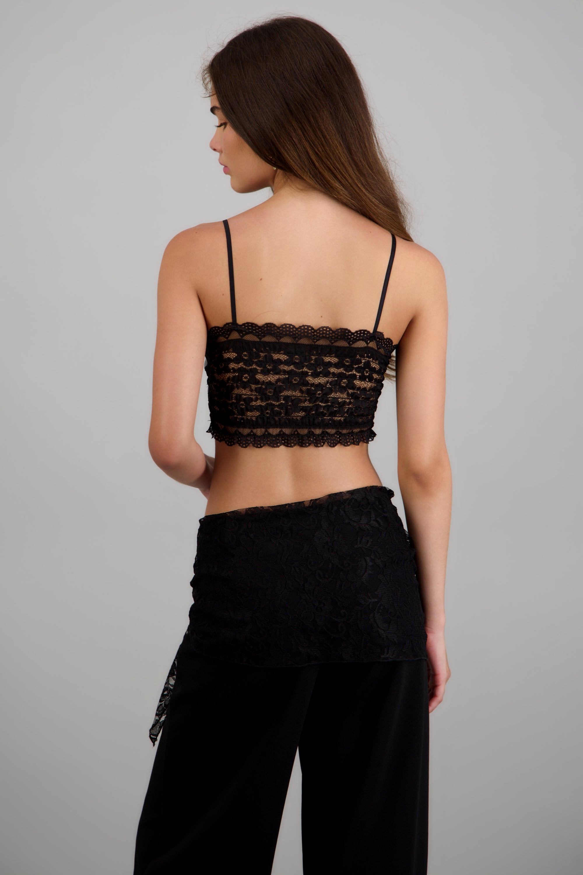 Top PU con copas NEGRO