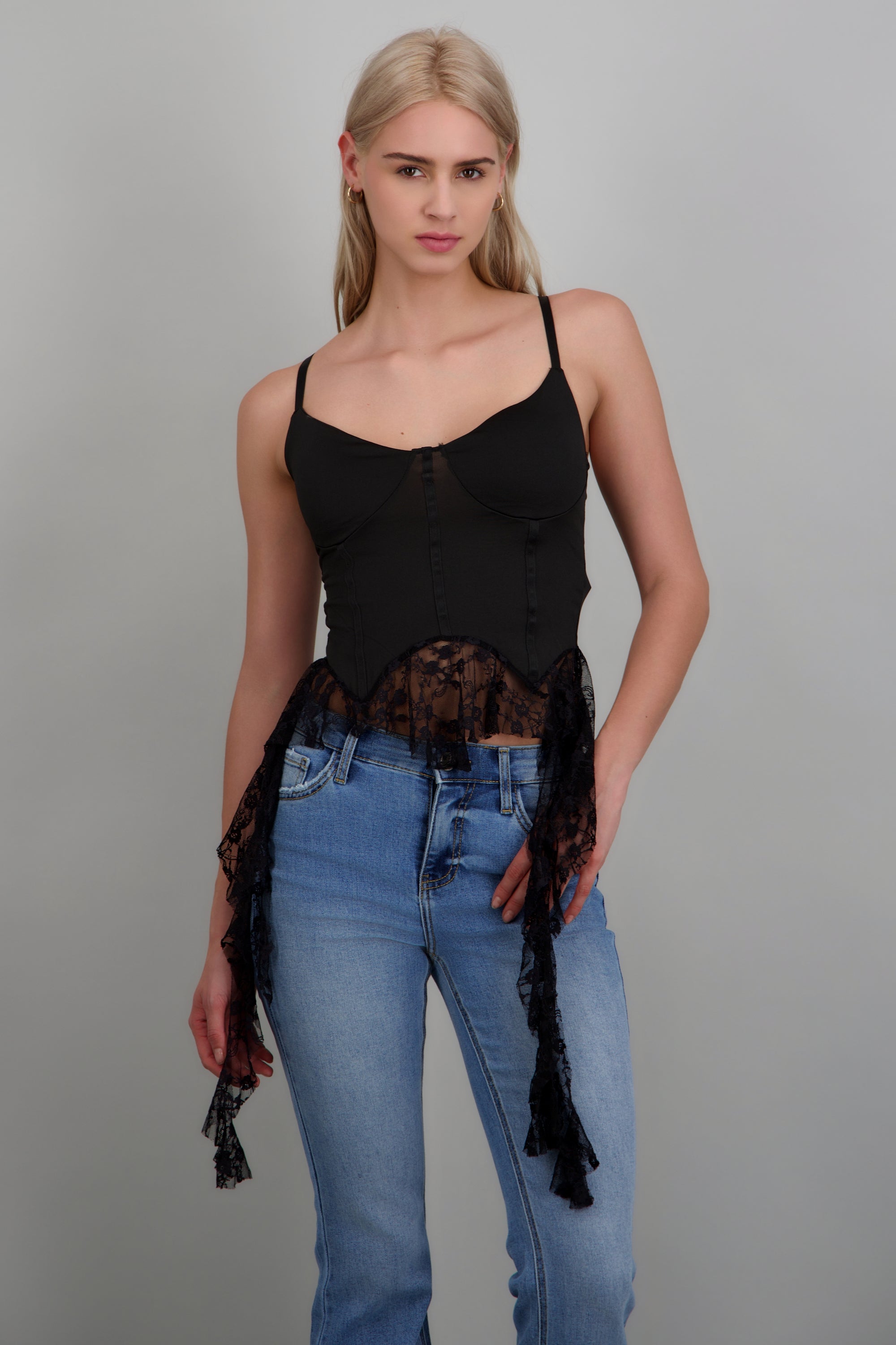 Top tirantes con olanes NEGRO