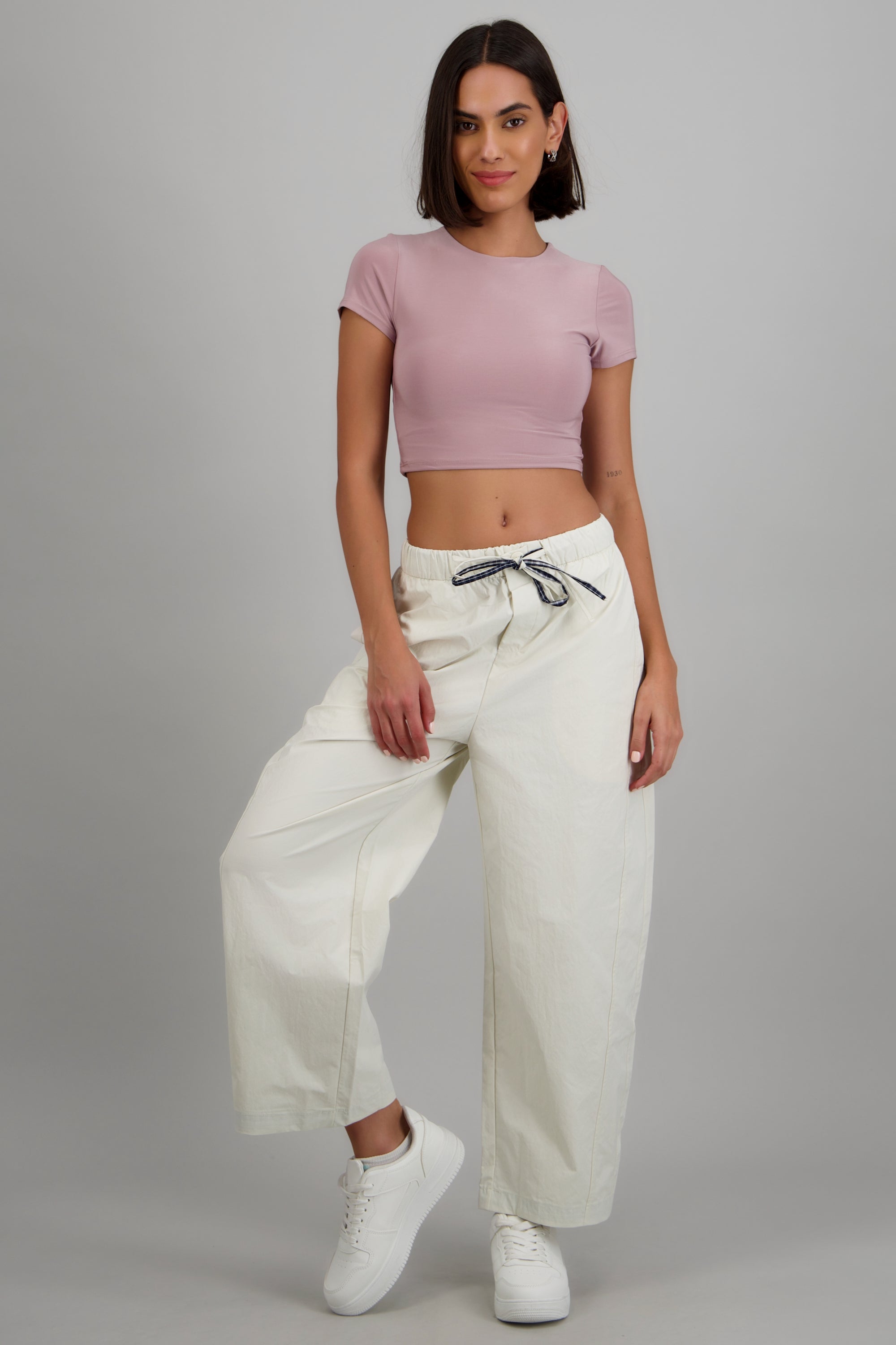 Pantalones detalle cuadros pretina BLANCO