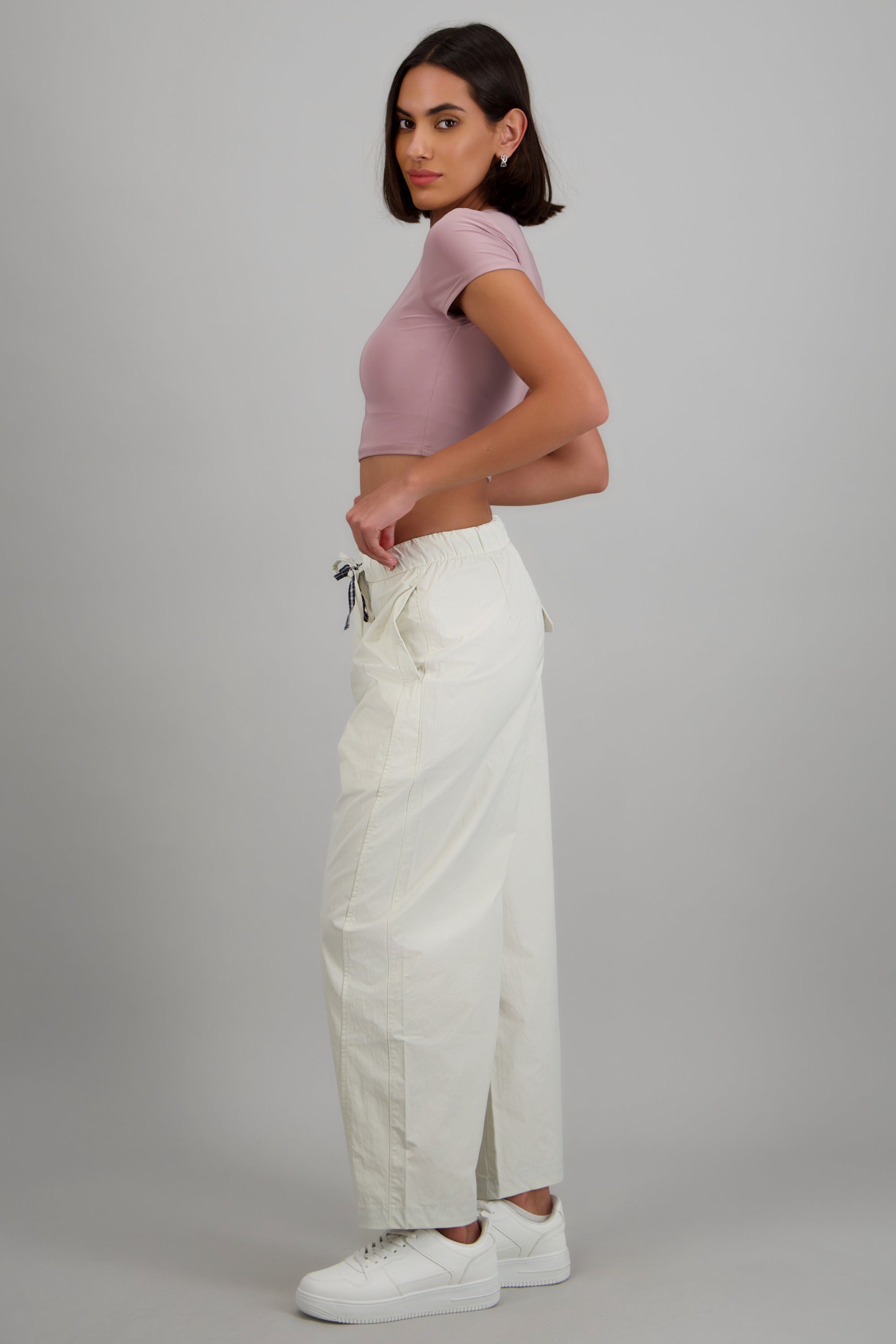 Pantalones detalle cuadros pretina BLANCO