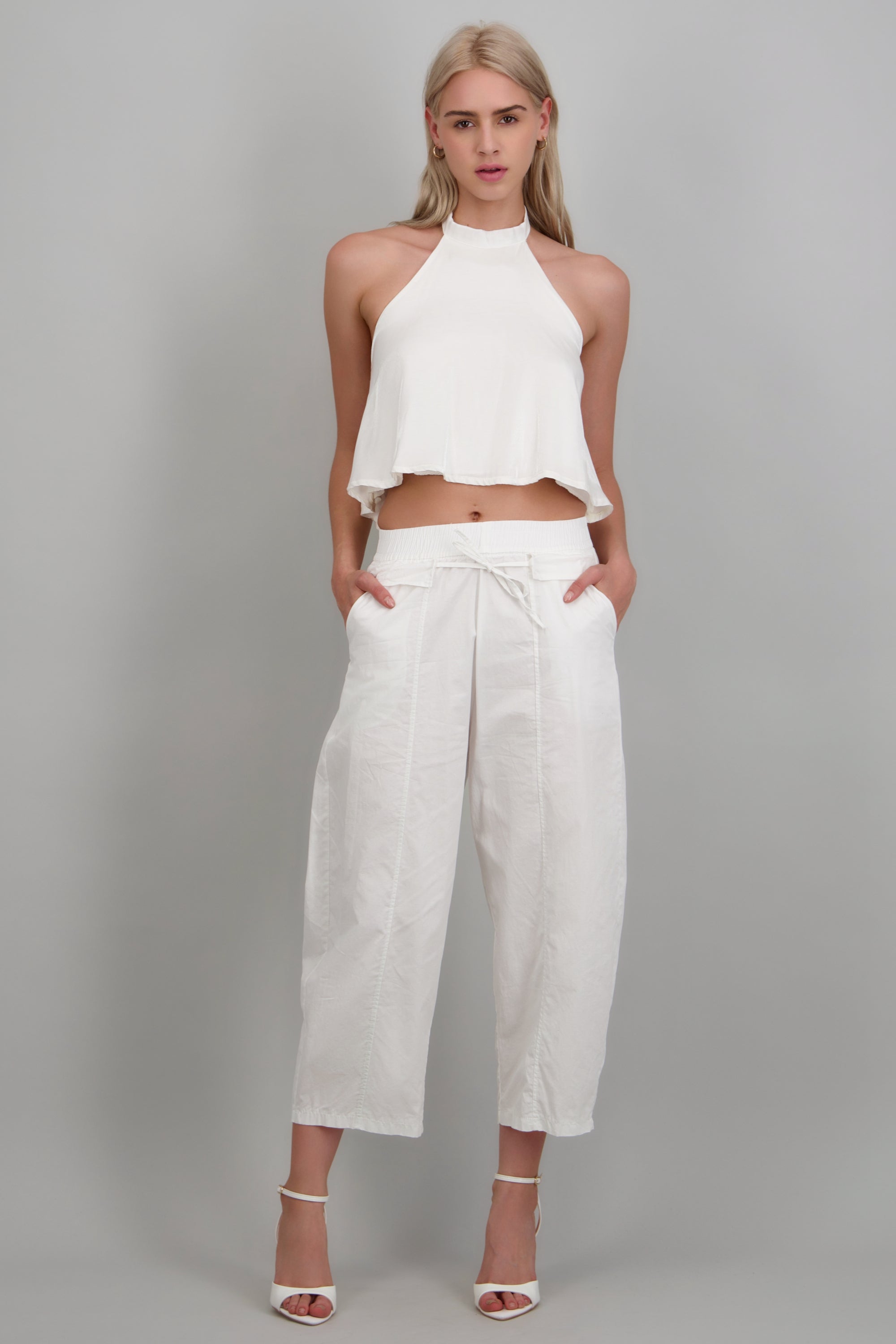 Pantalón barrel con mini olan BLANCO