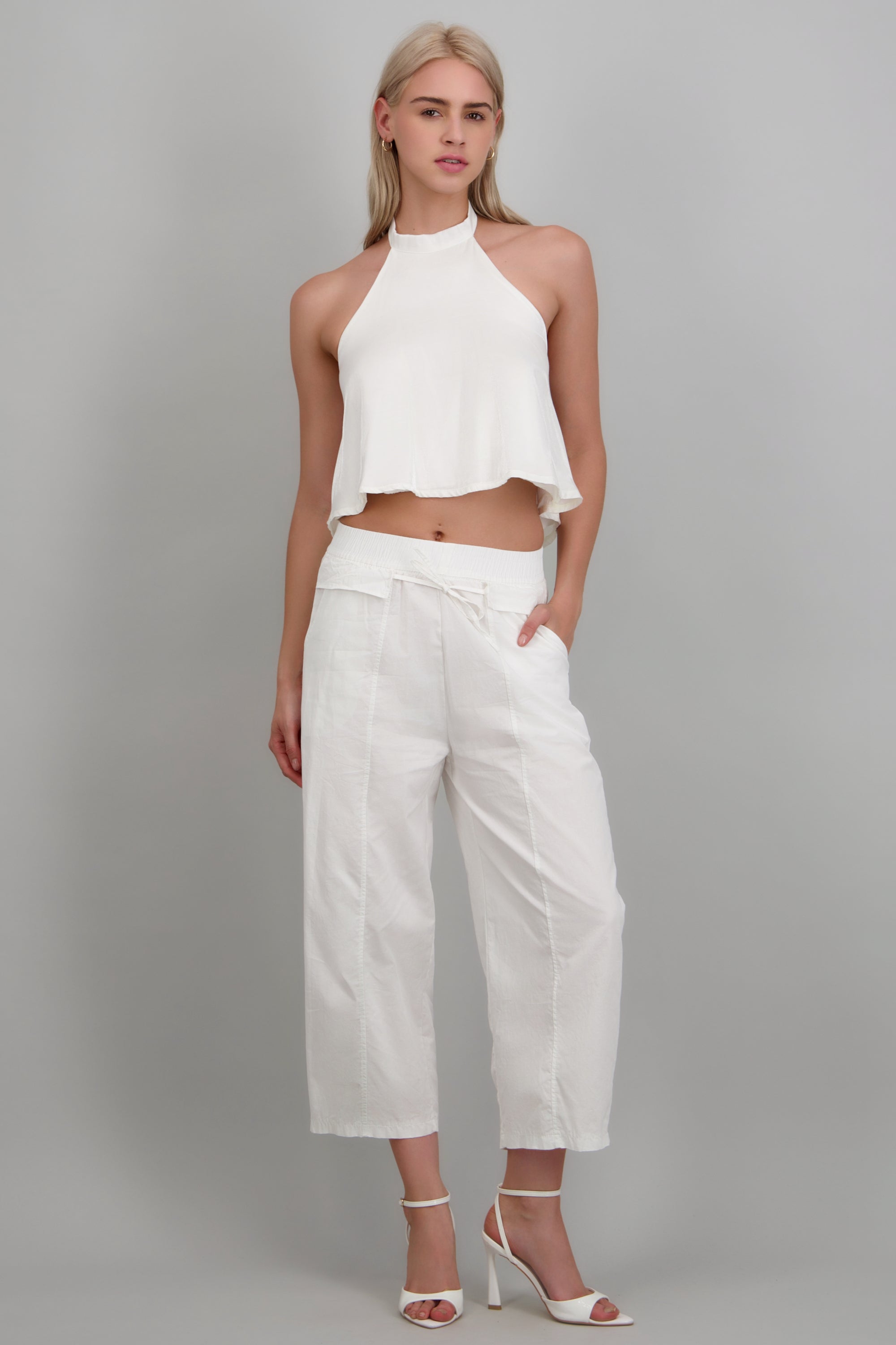 Pantalón barrel con mini olan BLANCO