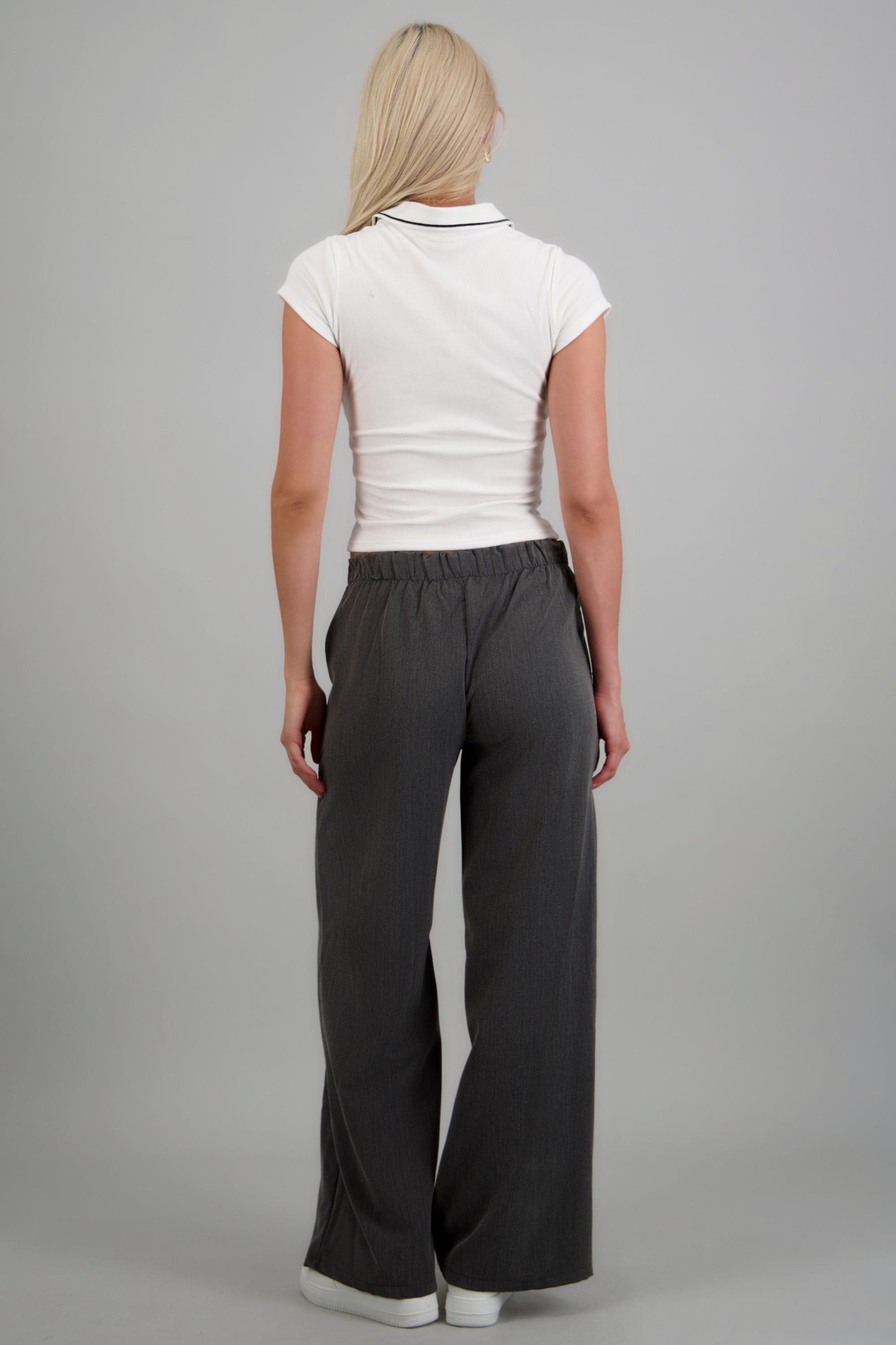 Pantalon vestir liso GRIS