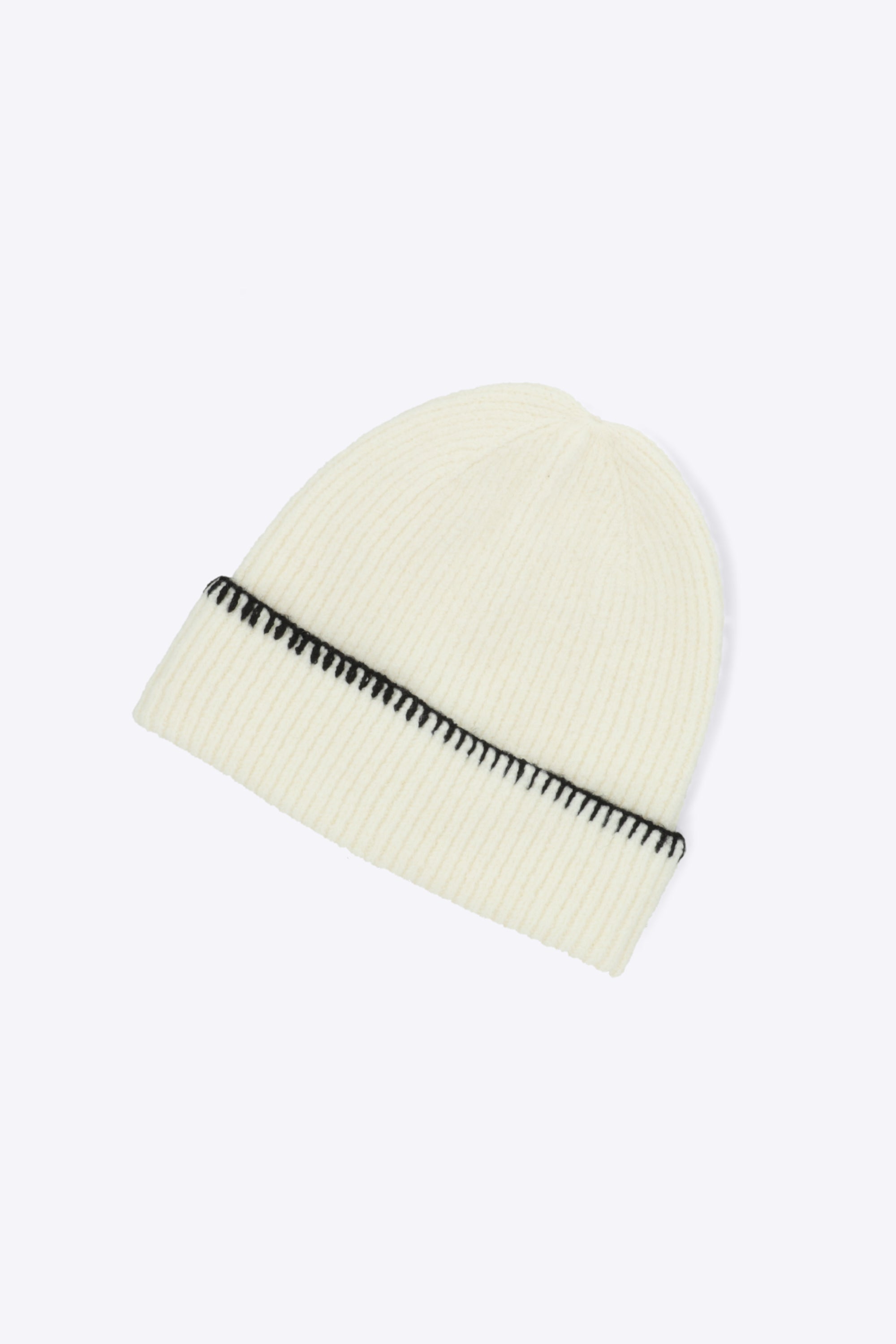 Beanie orilla festón