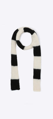 BLACK/WHITE
