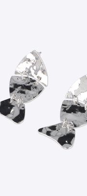 Aretes pez metalico