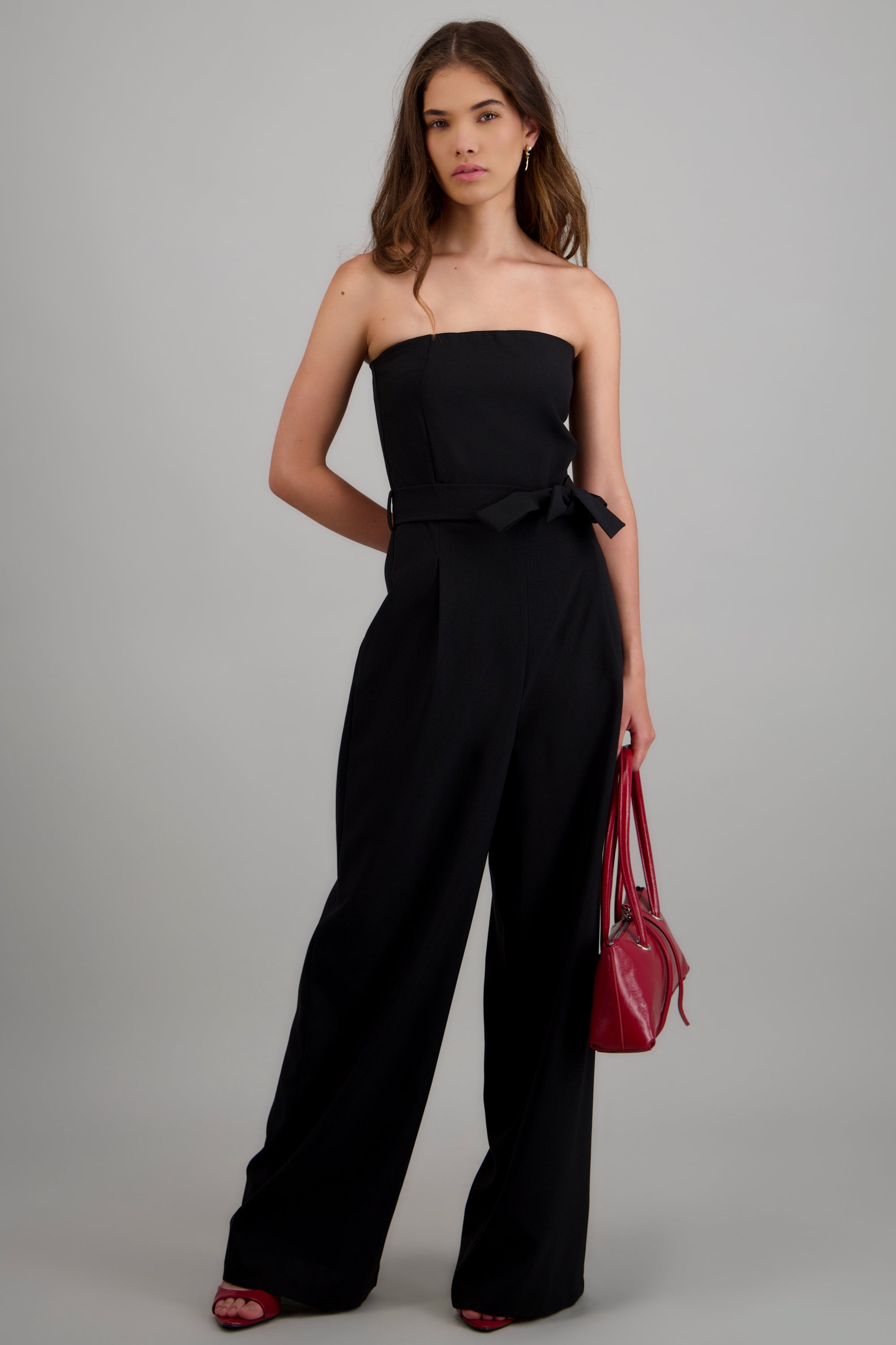 Jumpsuit strapless detalle cinturon NEGRO