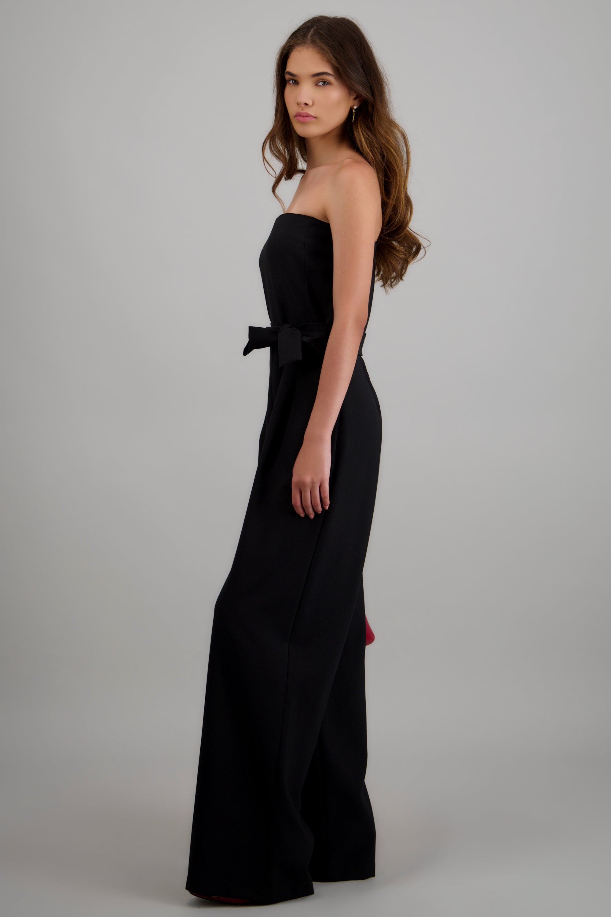 Jumpsuit strapless detalle cinturon NEGRO