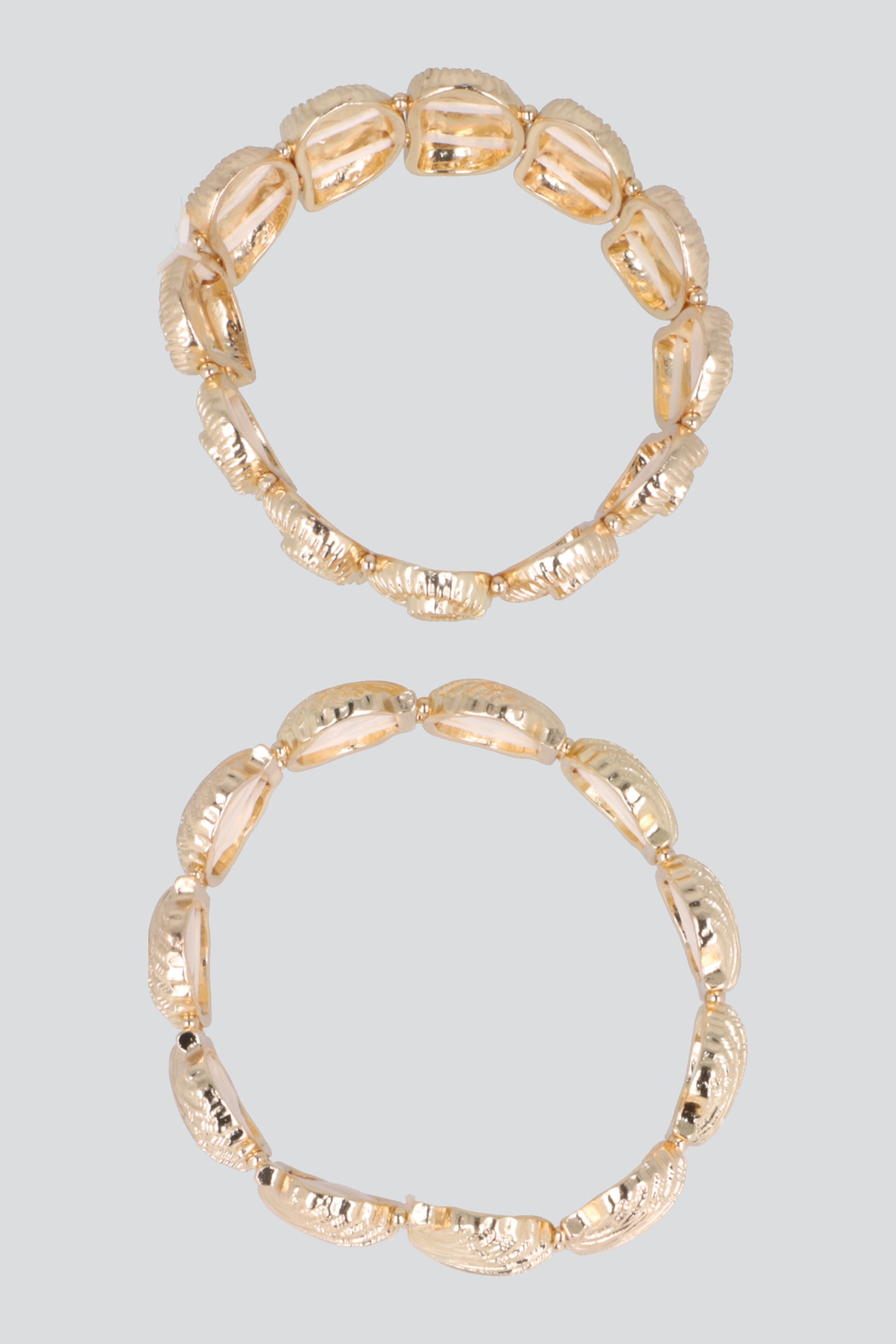 2 P CUFFS MULTICONCHAS ORO