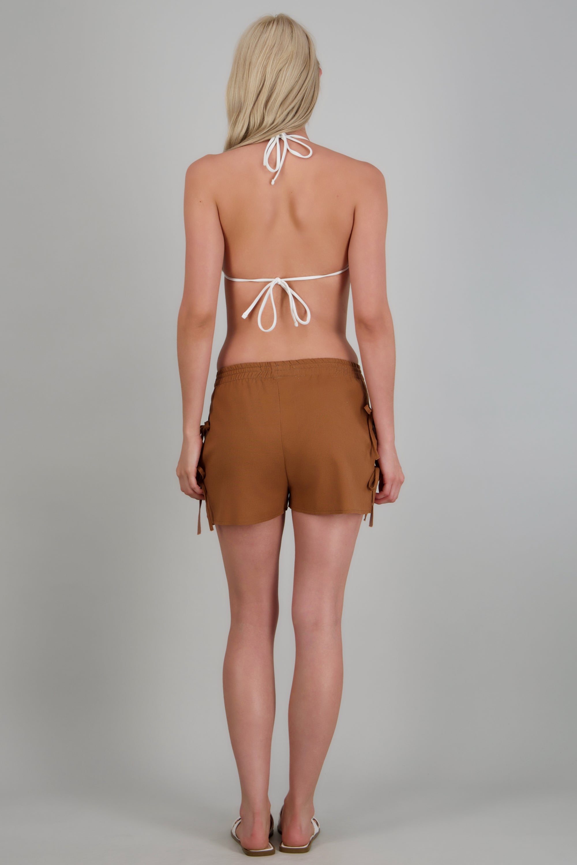 Short de lino moños a los costados CHOCOLATE