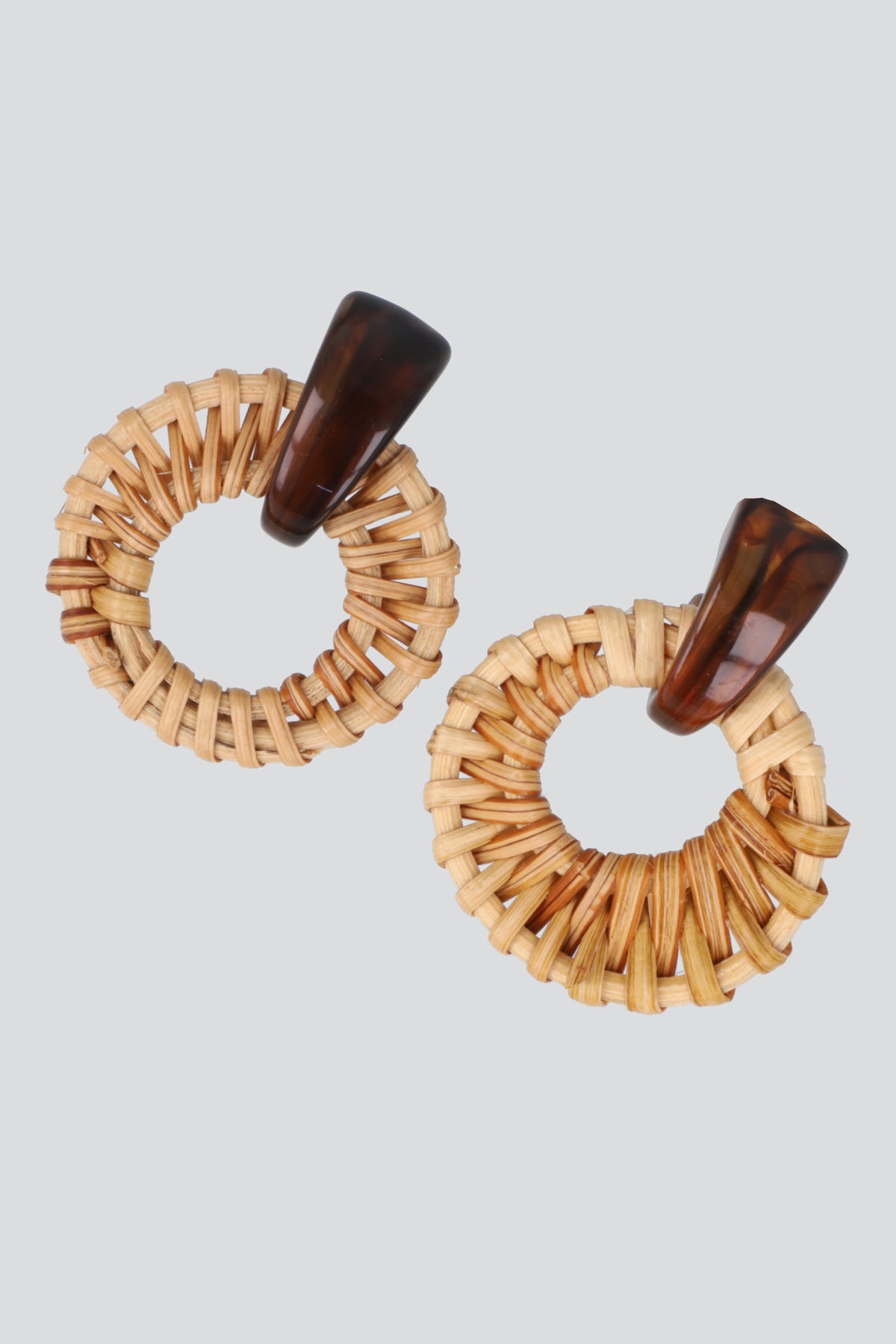 ARETES CIRCULO RAFIA CAFE