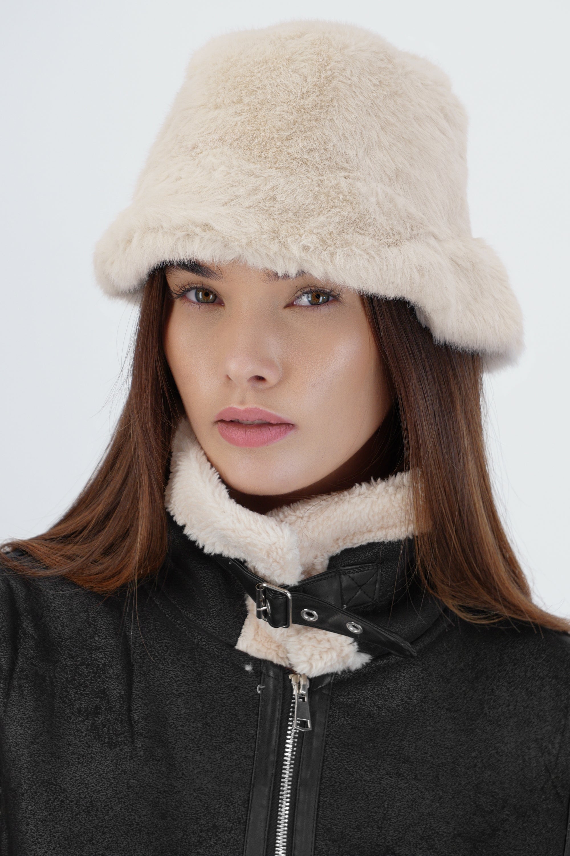 Bucket hat peluche suave