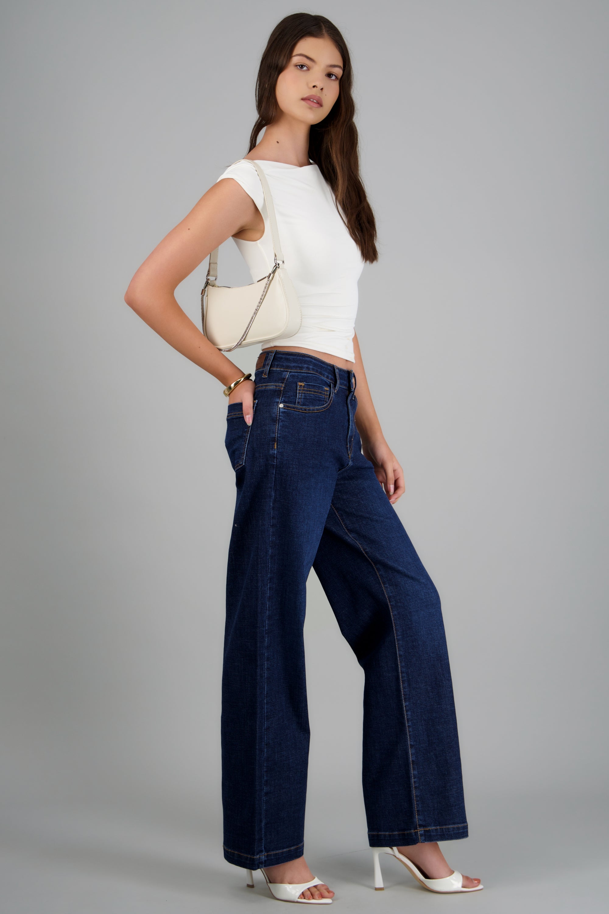 Jeans wide leg amplios MEDIUM WASH