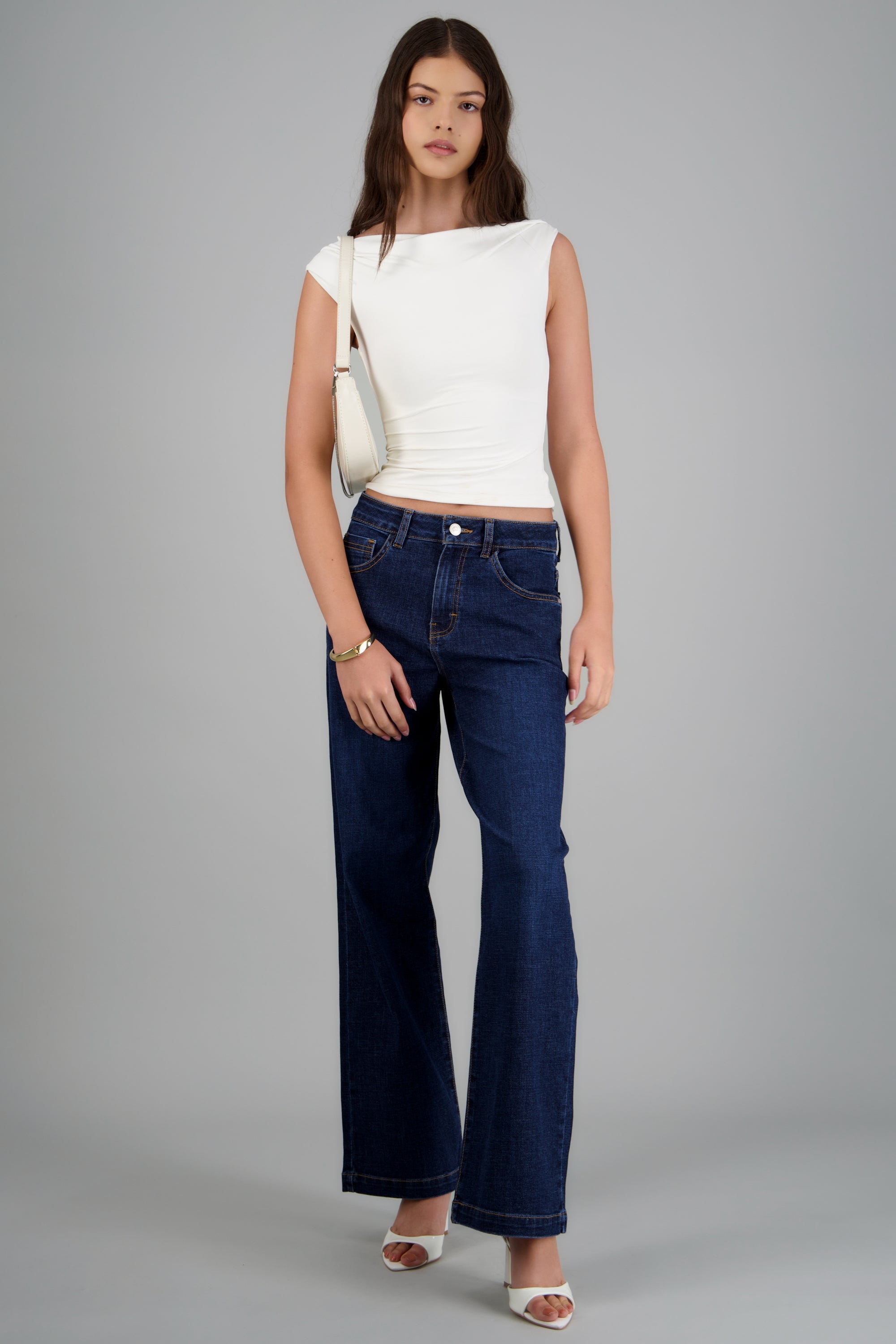 Jeans wide leg amplios MEDIUM WASH