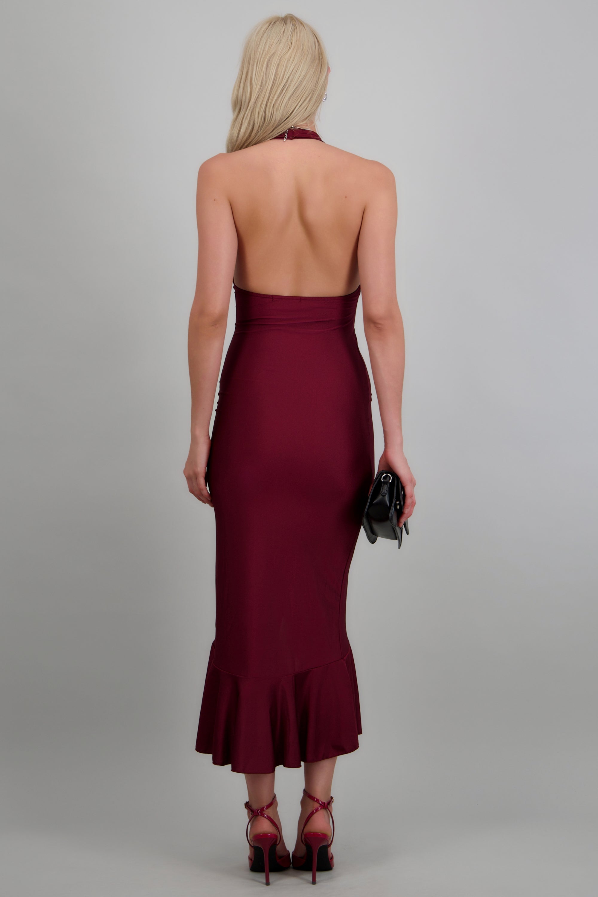 Vestido halter satinado liso VINO