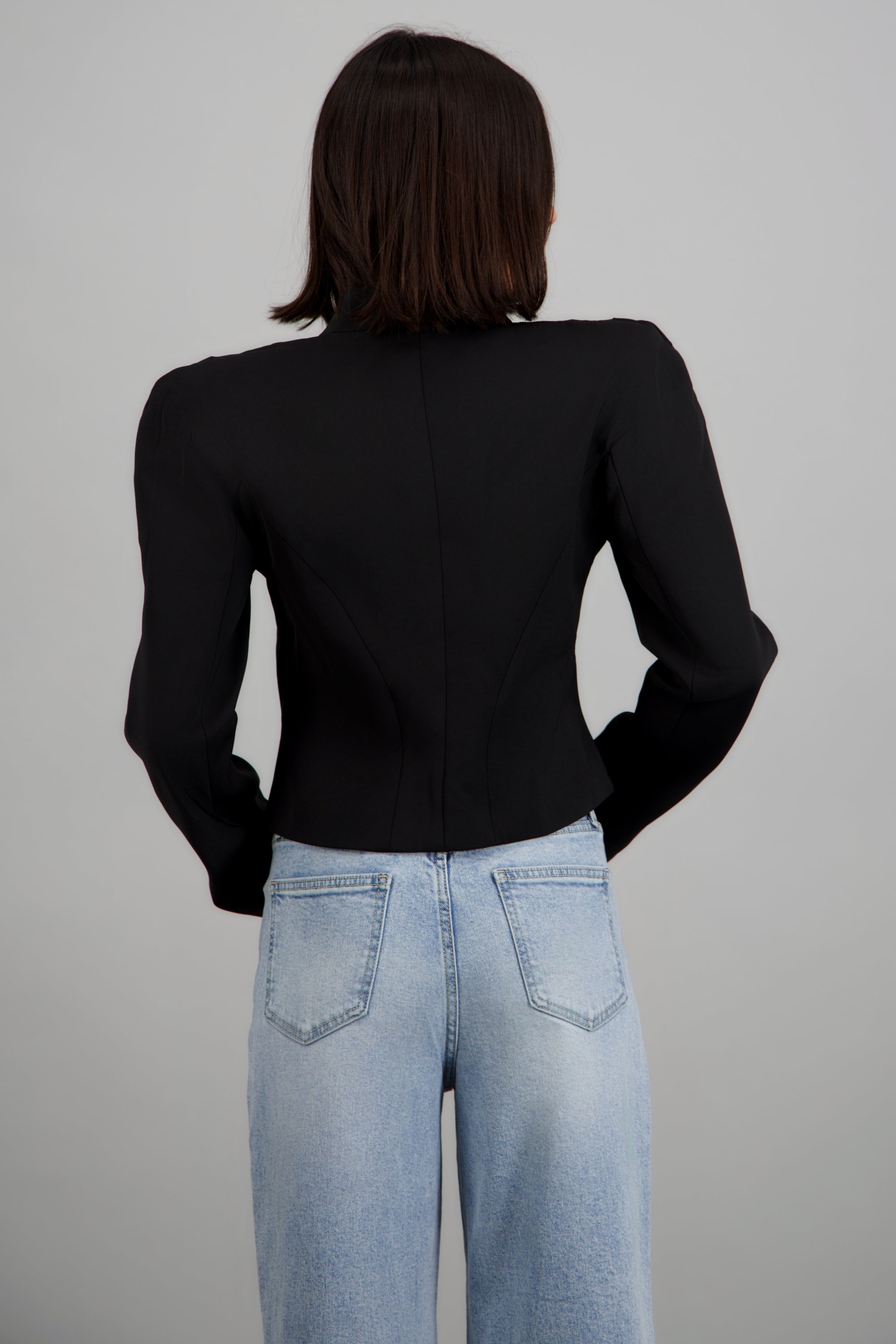 Saco estilo napoleon con botones NEGRO