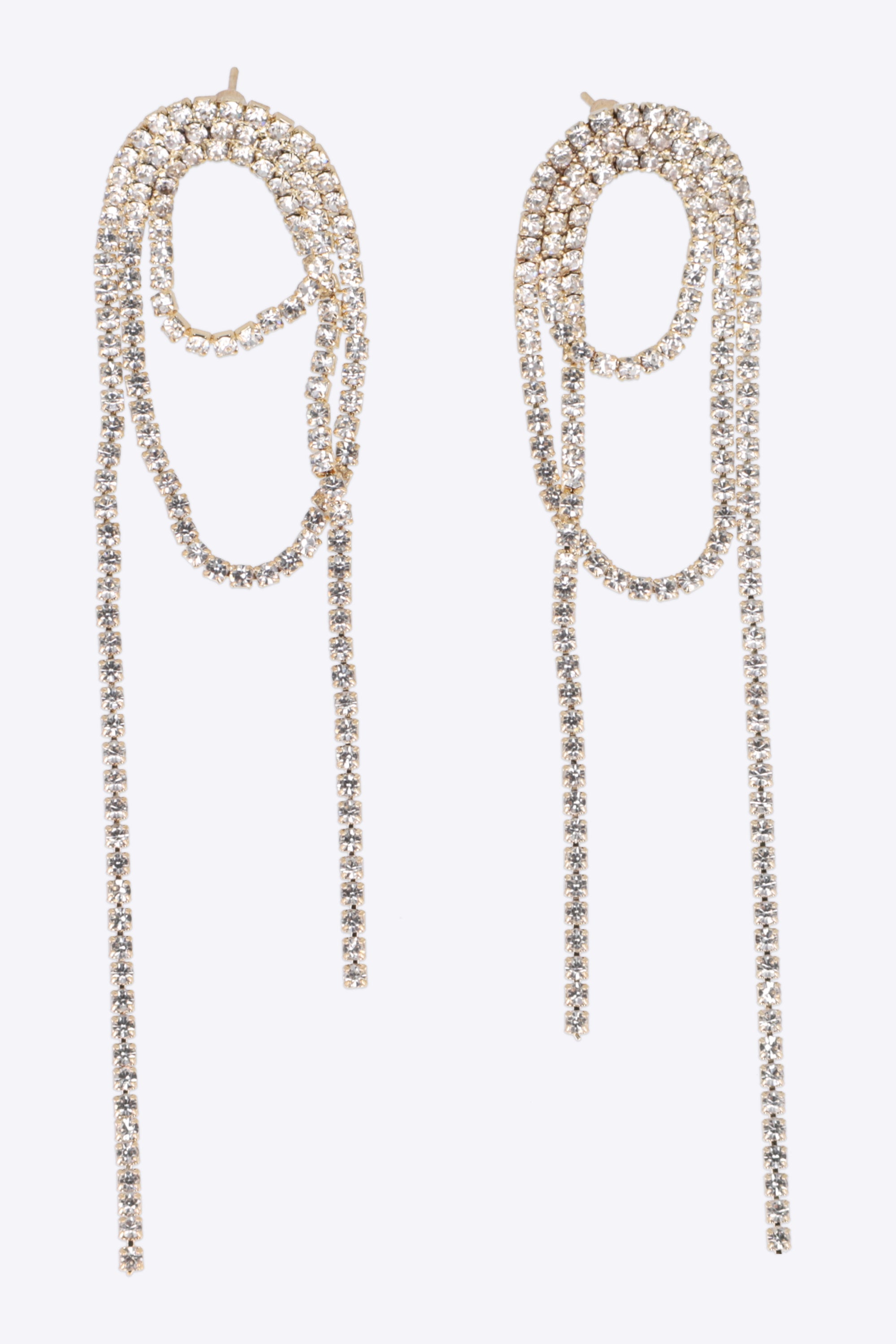 Aretes brillos envolventes