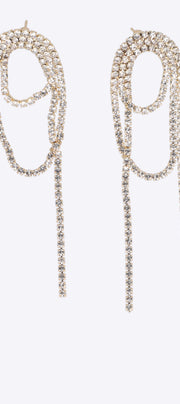 Aretes brillos envolventes