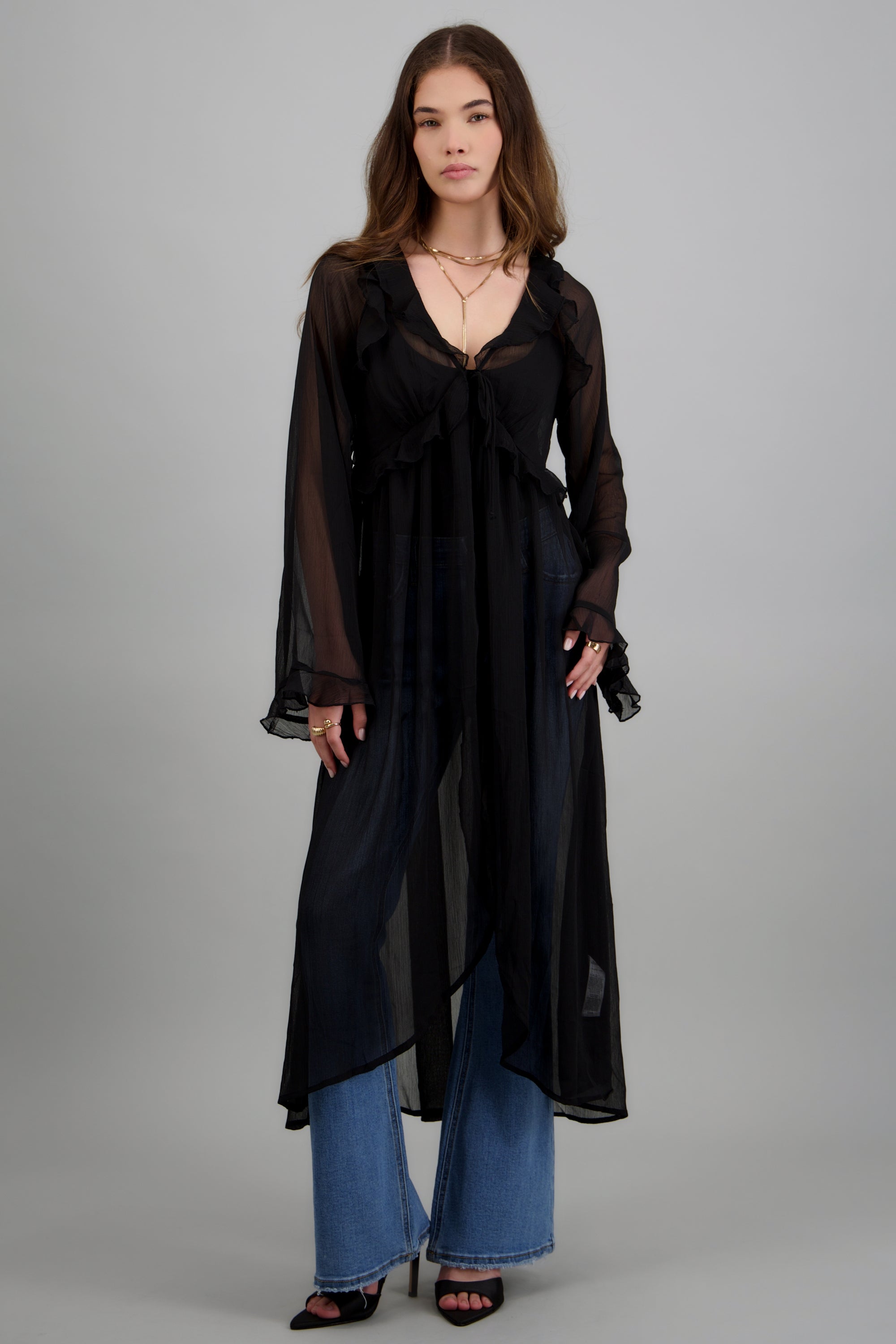 Cardigan ligero transparente con olanes NEGRO