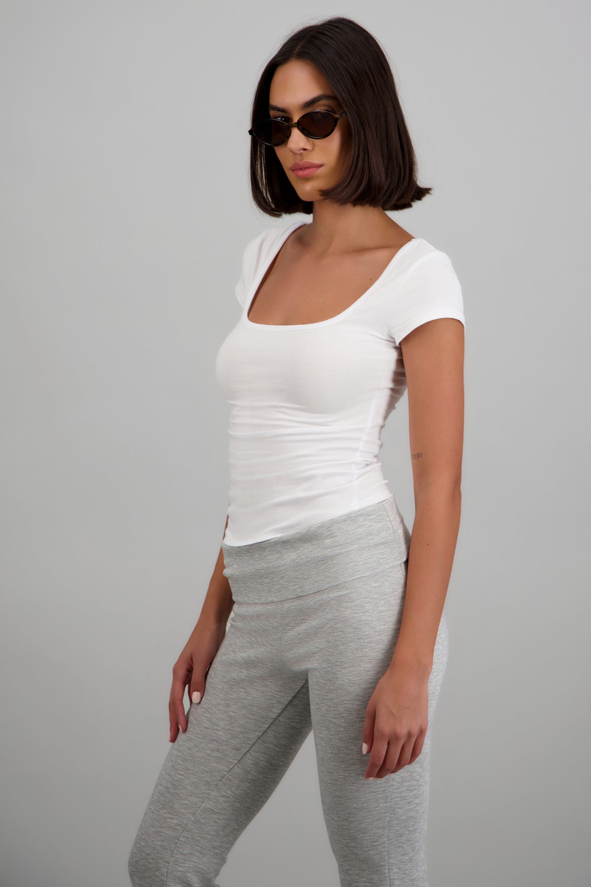 Top básico escote cuadrado liso BLANCO