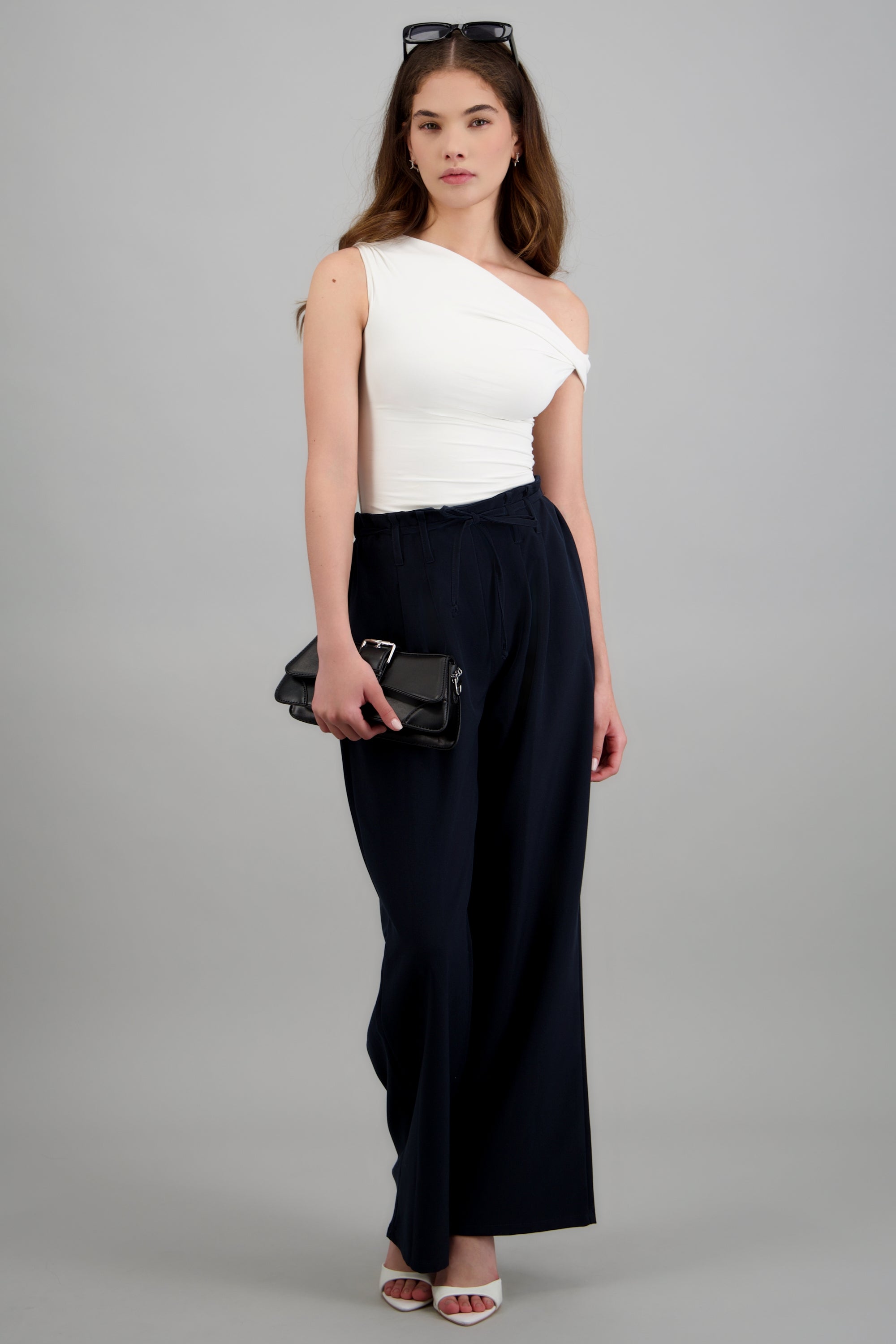 Pantalon doble pinza detalle amarre MARINO