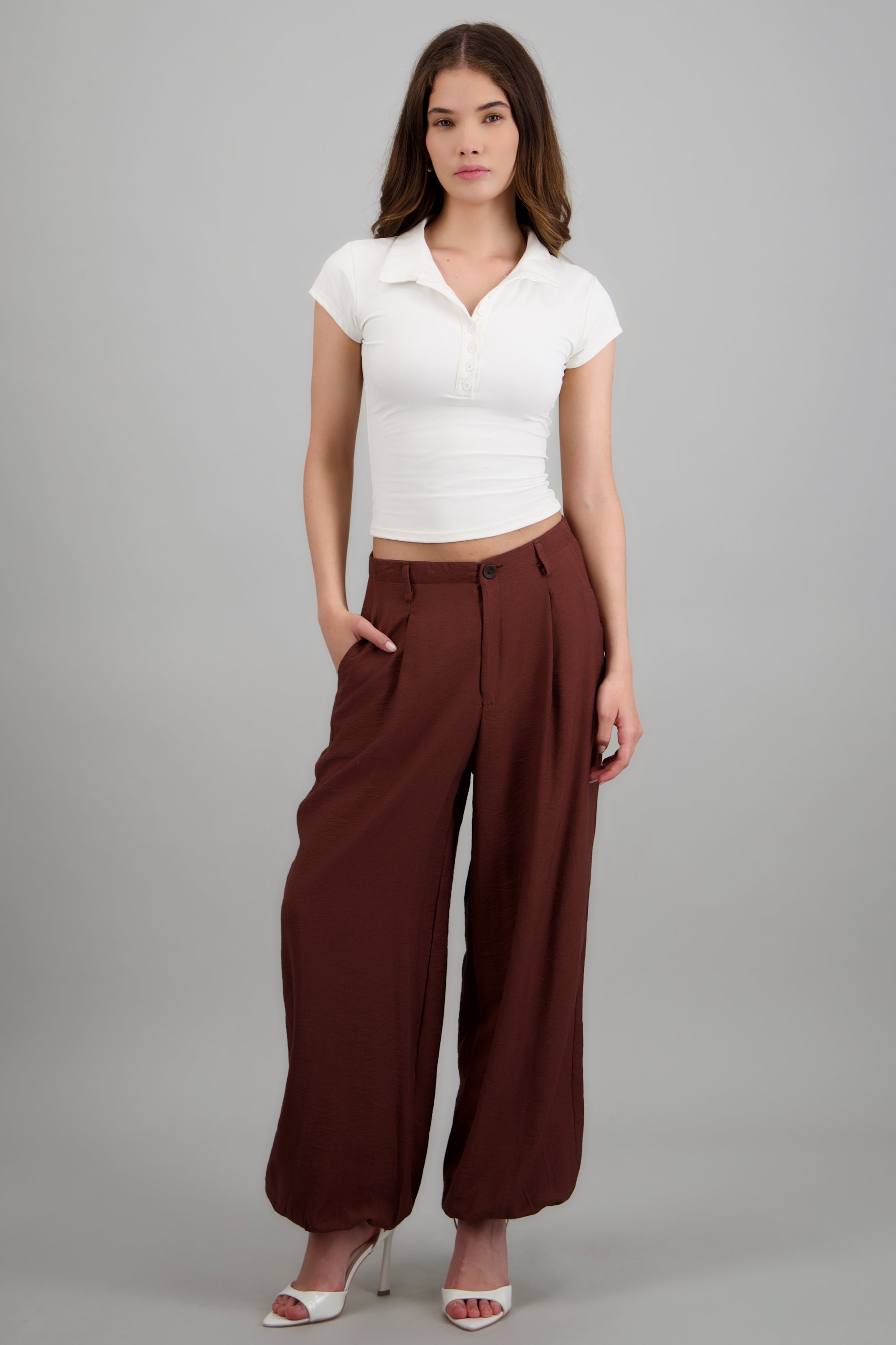 Pantalon jogger liso CHOCOLATE