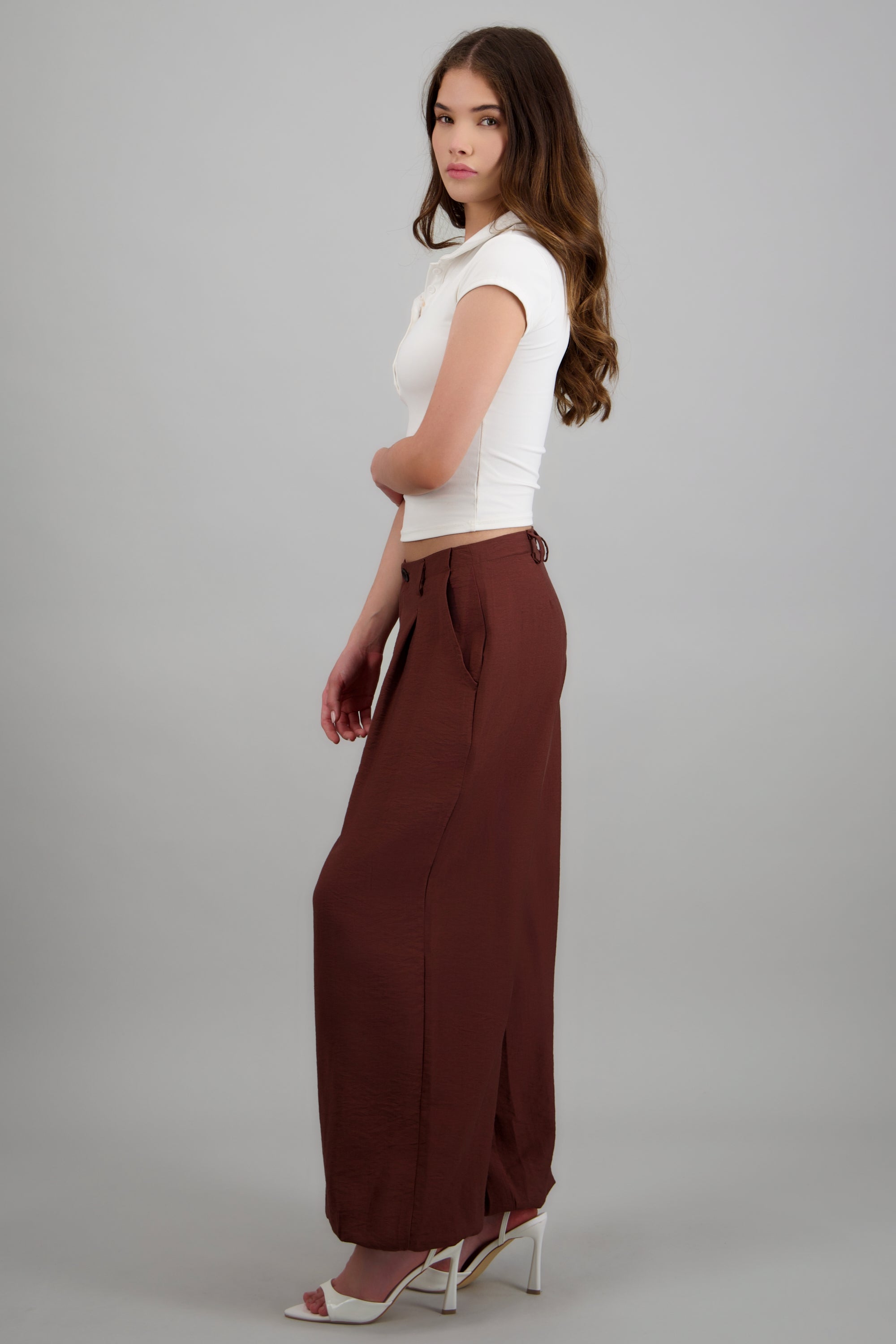 Pantalon jogger liso CHOCOLATE
