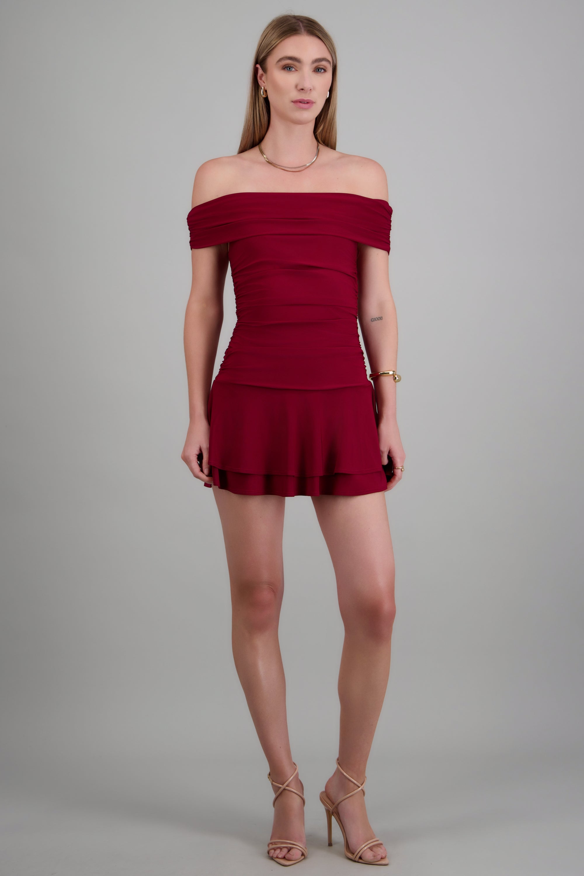 Vestido drapeado mini off shoulder VINO
