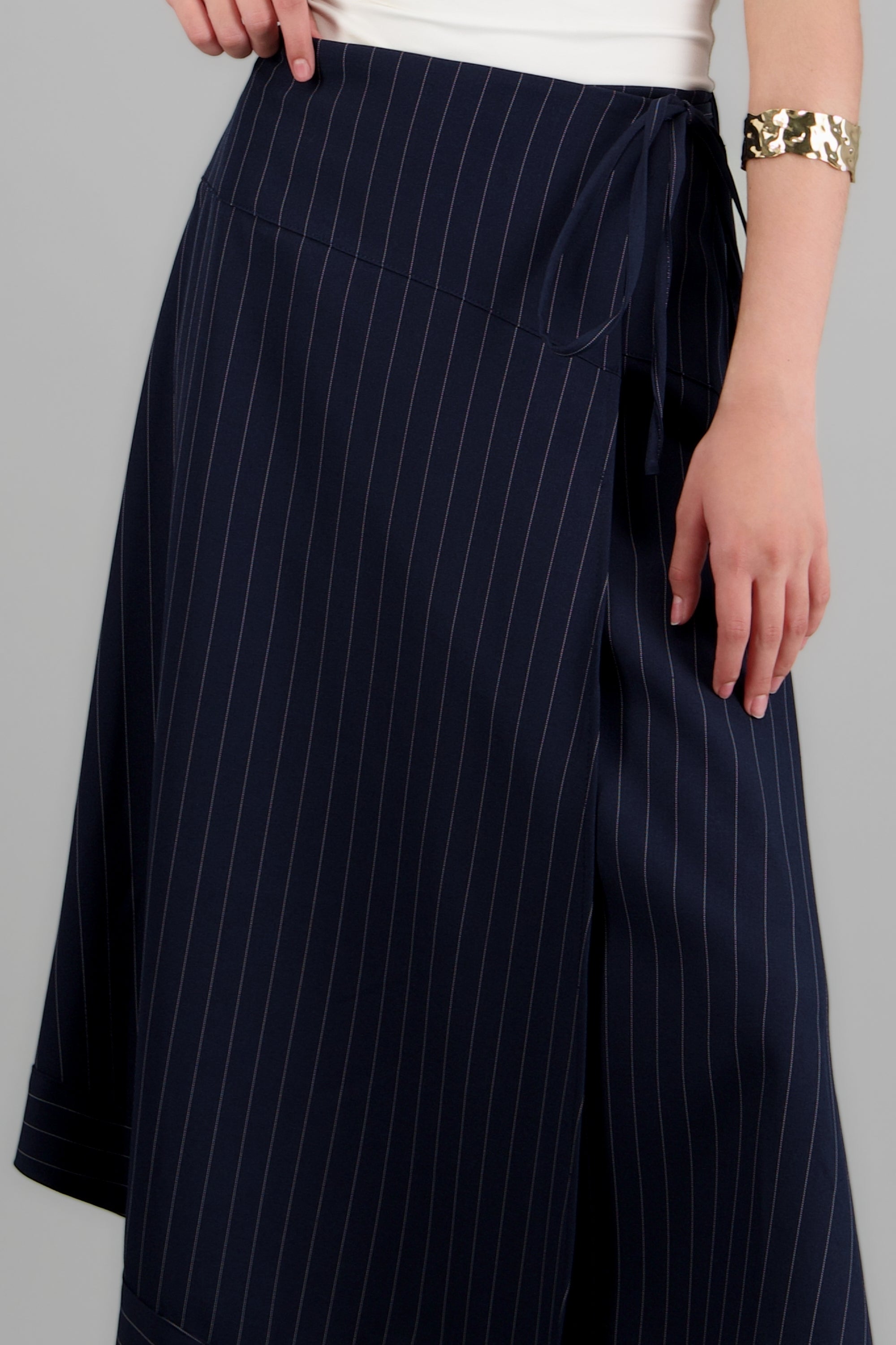 Falda midi asimetrica rayas MARINO COMBO