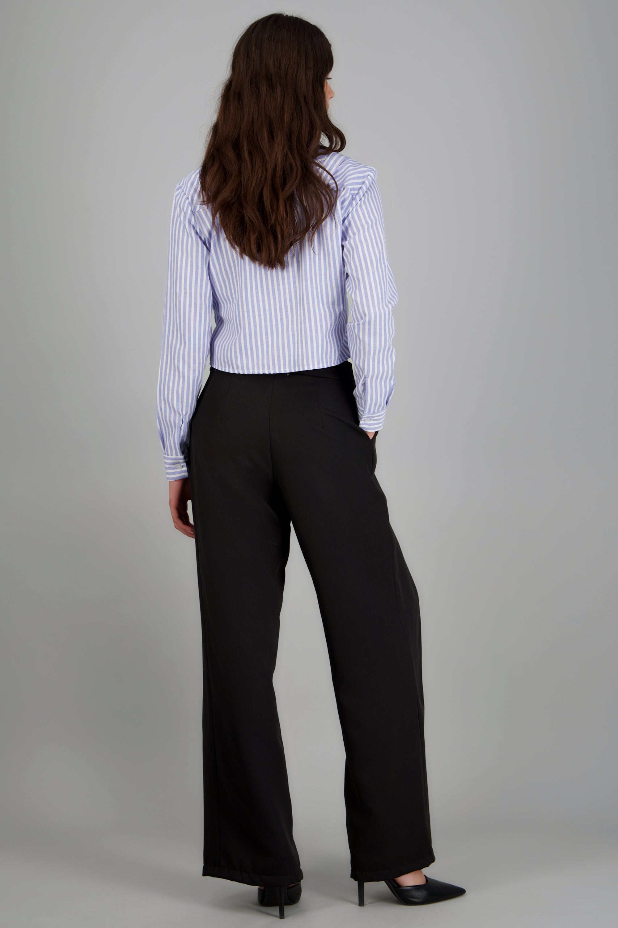 Pantalon pretina cruzada detalle pinzas NEGRO