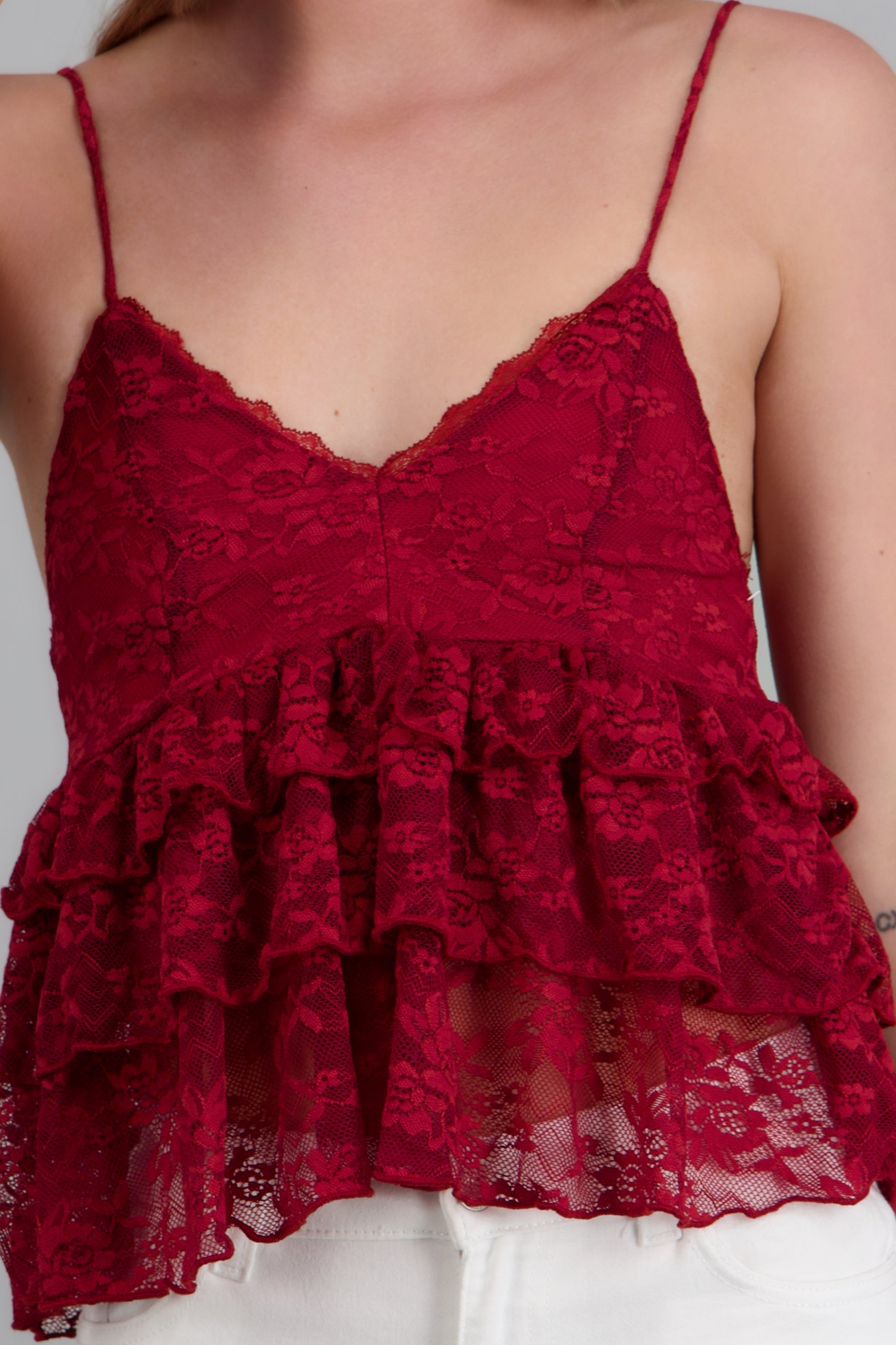Blusa de tirantes con olanes encaje ROJO QUEMADO