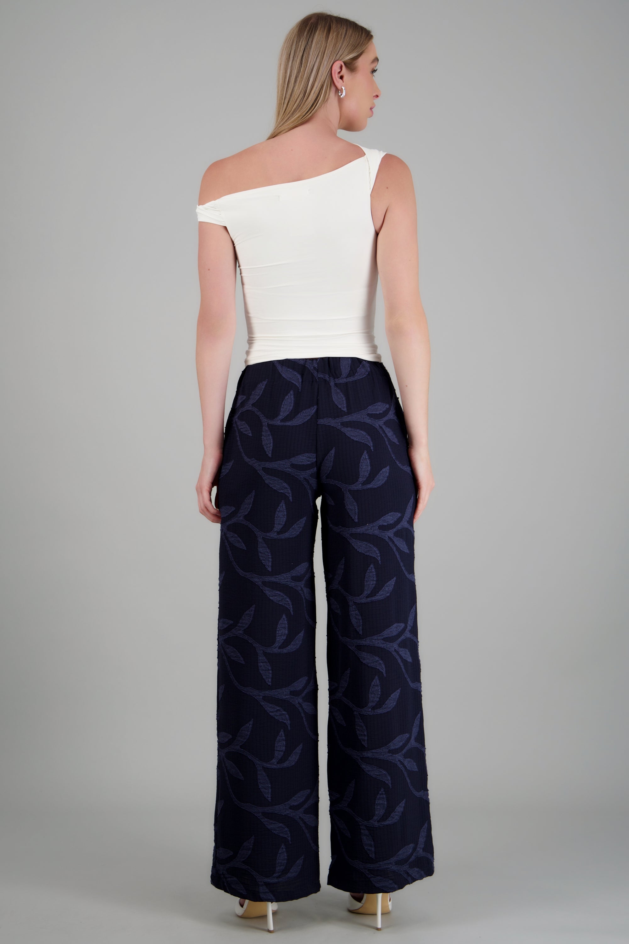 Pantalon fluido textura hojas MARINO