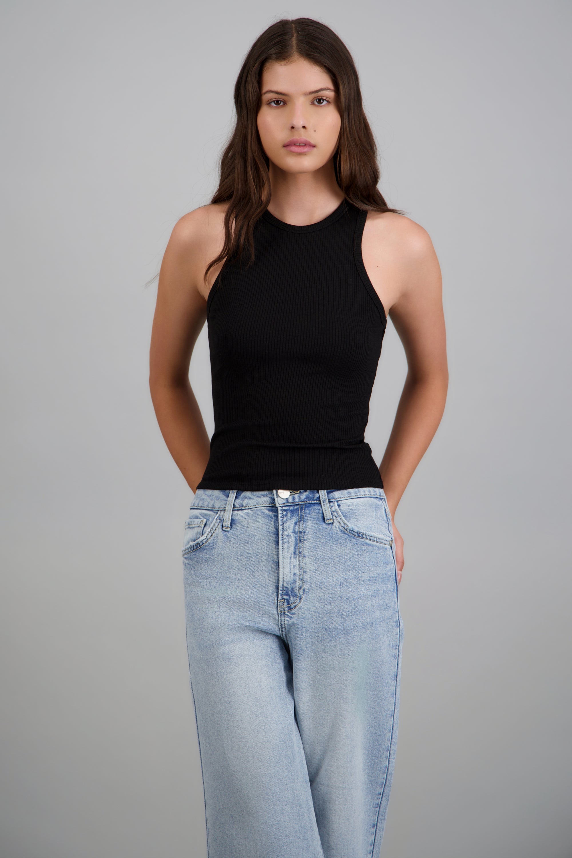 Top básico rib liso NEGRO