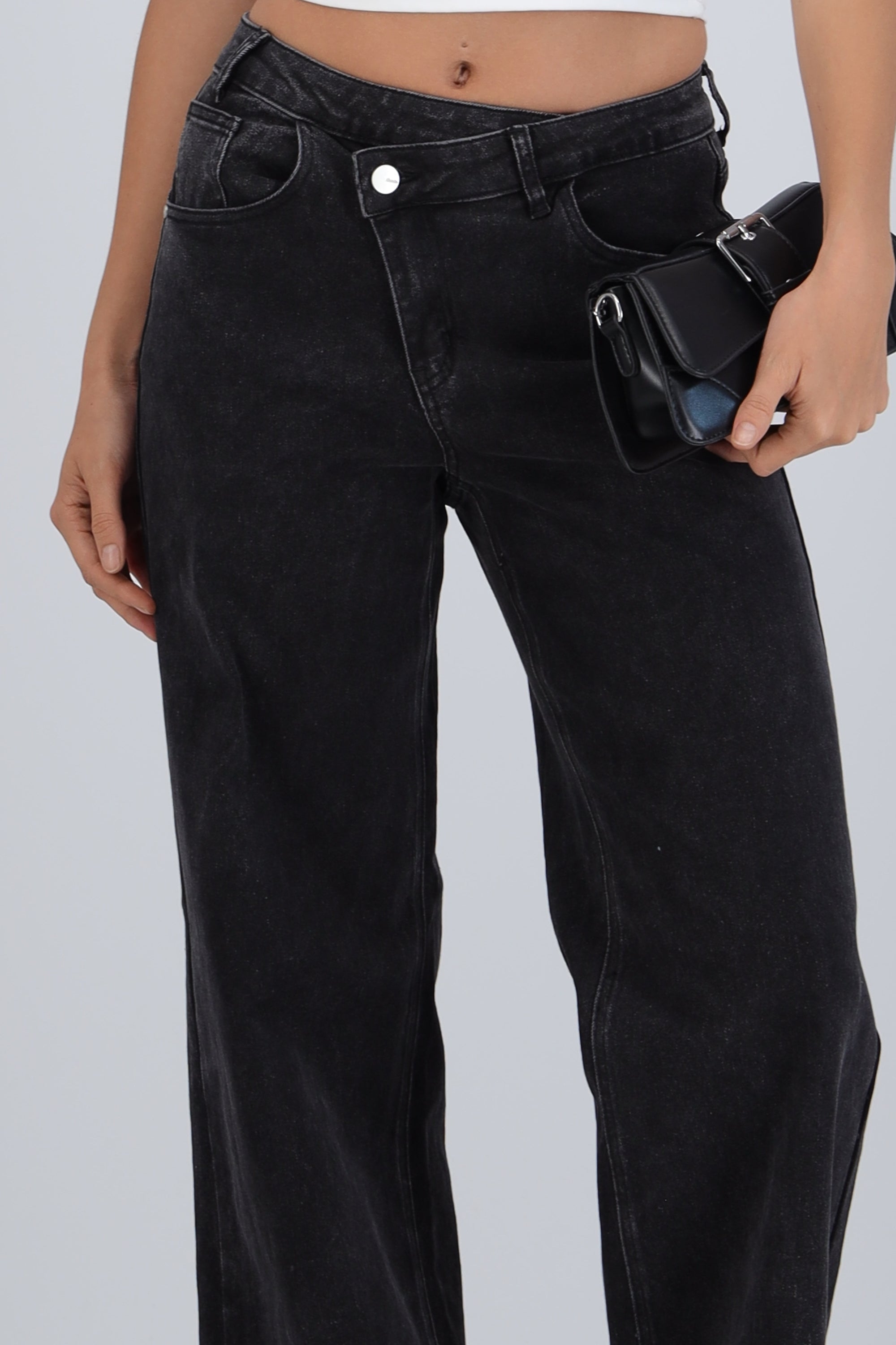 Jeans wide leg pretina cruzada