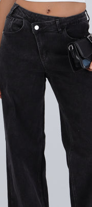 Jeans wide leg pretina cruzada