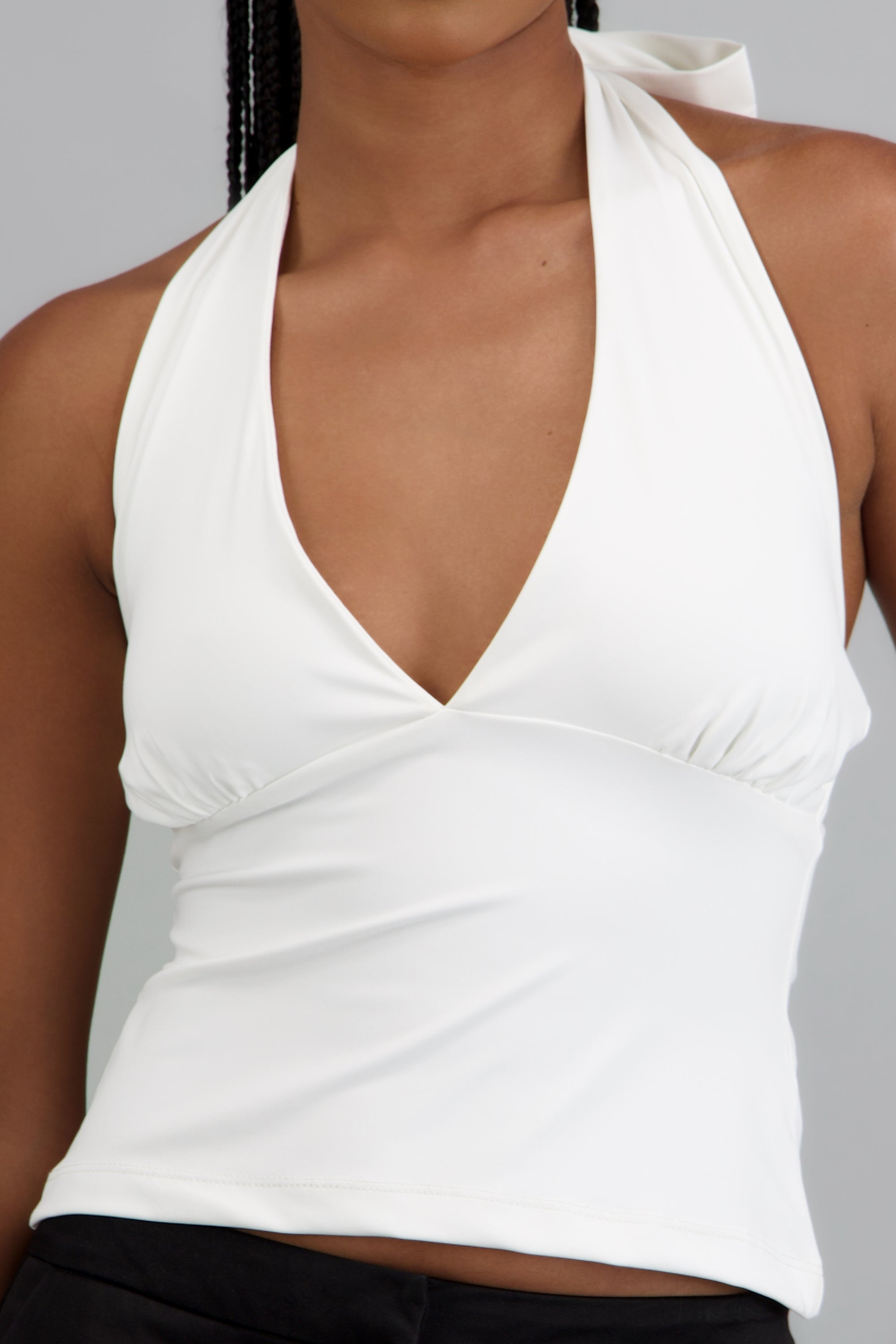 top halter escote v BLANCO