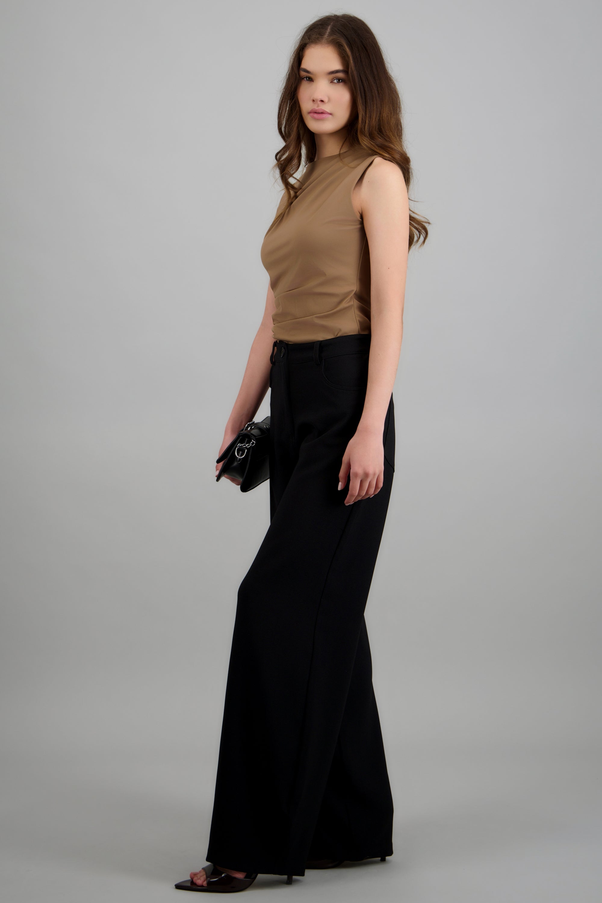 pantalon barrel fluido NEGRO