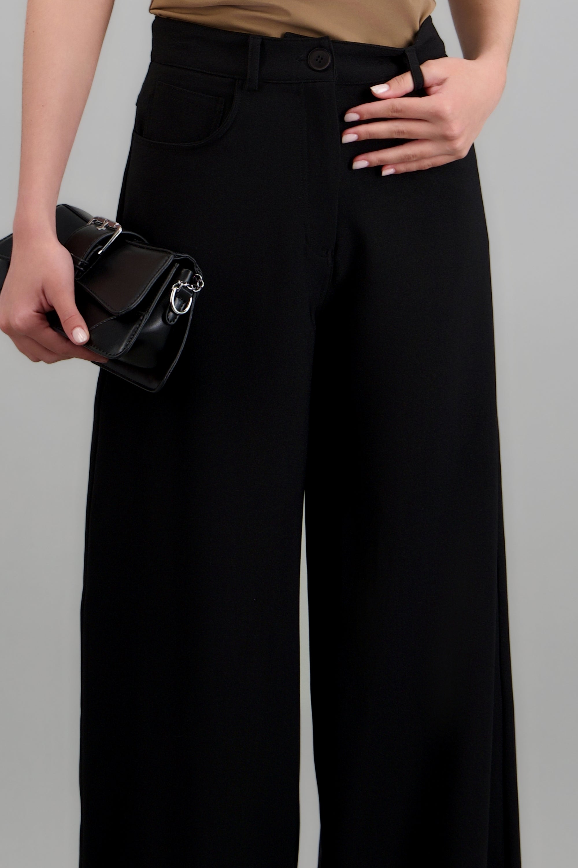 pantalon barrel fluido NEGRO