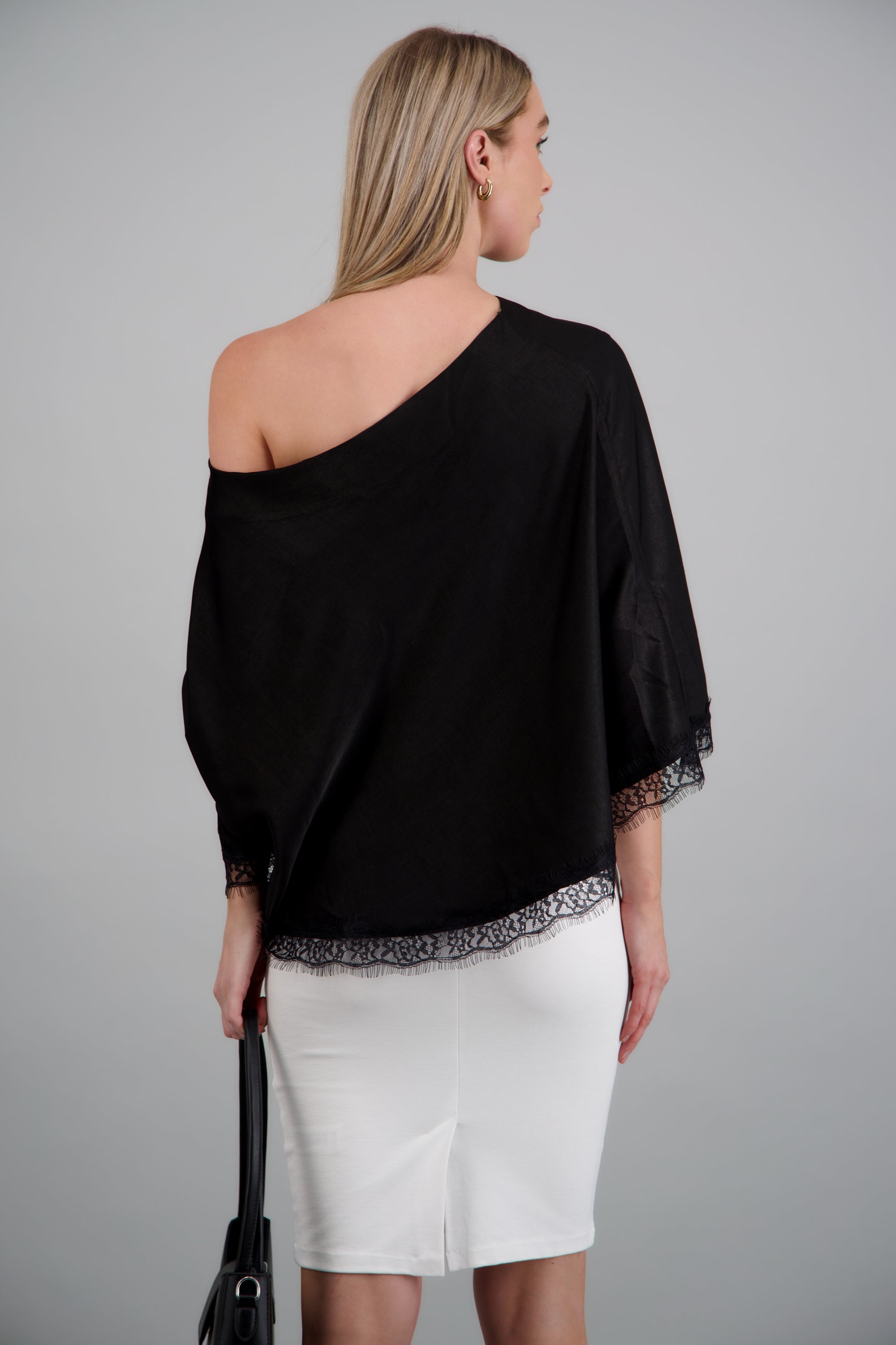 top encaje asimetrico hypsters NEGRO