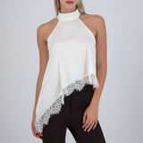 Top satin halter detalle encaje