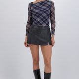 Falda short efecto piel deslavado