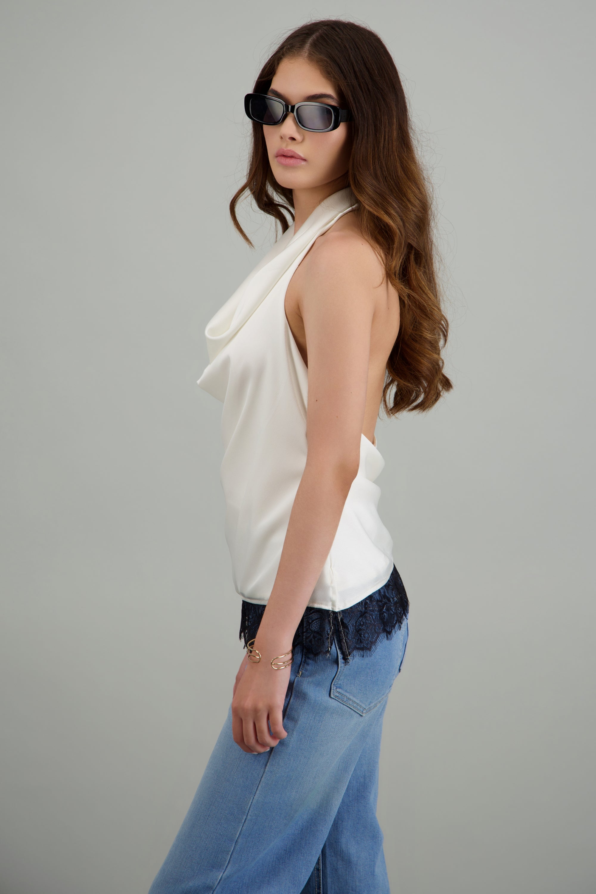 Top halter detalle encaje BLANCO COMBO