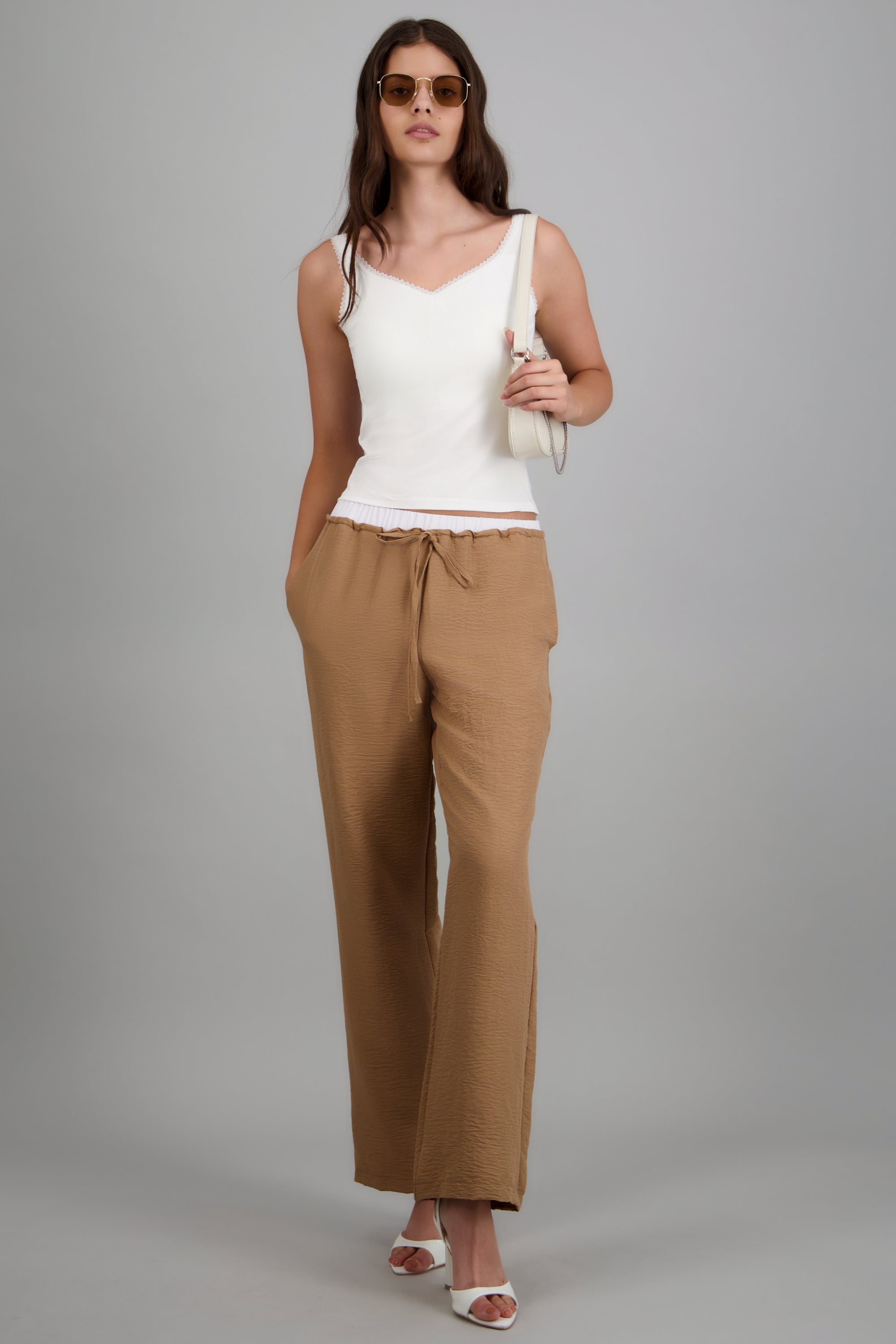 Pantalon doble pretina liso CAMELLO